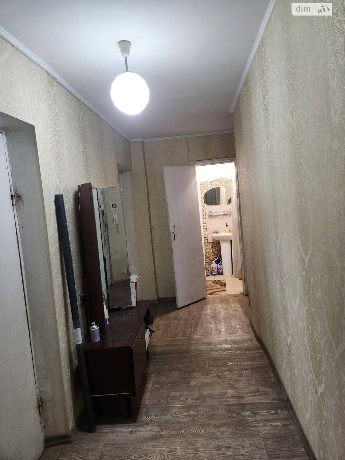 двухкомнатная квартира в Одессе, район Школьный, на просп. Небесной Сотни 24 в аренду на долгий срок помесячно фото 1 двухкомнатная квартира в Одессе, район Школьный, на просп. Небесной Сотни 24 в аренду на долгий срок помесячно фото 1