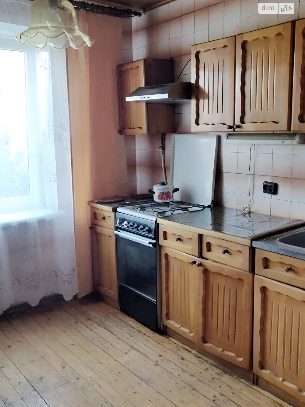 однокомнатная квартира в Одессе, район Школьный, на просп. Небесной Сотни в аренду на долгий срок помесячно фото 1 однокомнатная квартира в Одессе, район Школьный, на просп. Небесной Сотни в аренду на долгий срок помесячно фото 1
