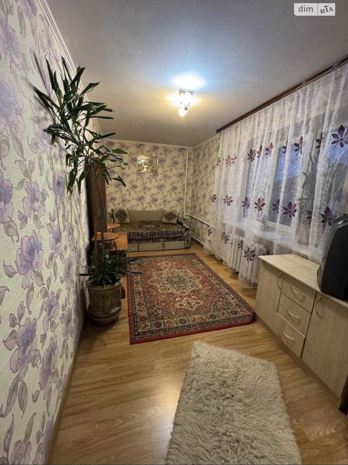 двокімнатна квартира в Одесі, район Слободка, на вул. Одеська 43 в довготривалу оренду помісячно фото 1 двокімнатна квартира в Одесі, район Слободка, на вул. Одеська 43 в довготривалу оренду помісячно фото 1