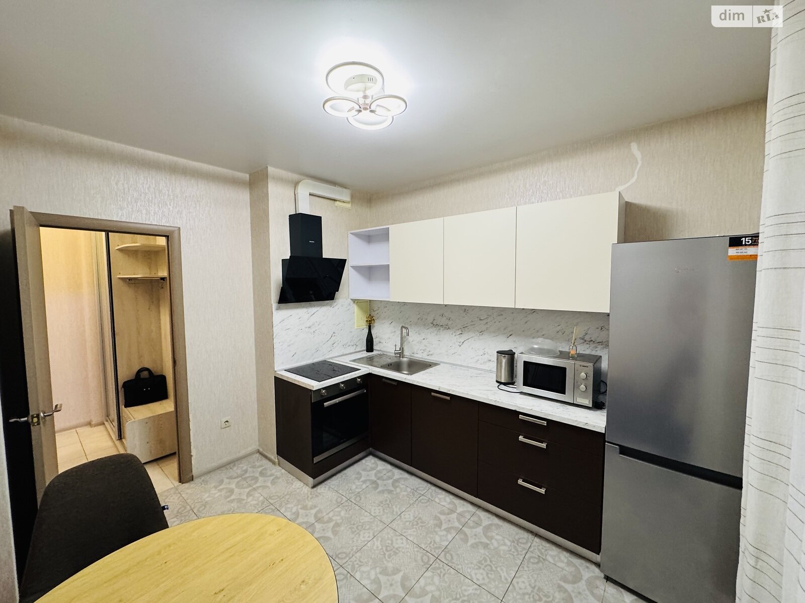 однокомнатная квартира в Одессе, район Слободка, на ул. Одесская в аренду на долгий срок помесячно фото 1 однокомнатная квартира в Одессе, район Слободка, на ул. Одесская в аренду на долгий срок помесячно фото 1