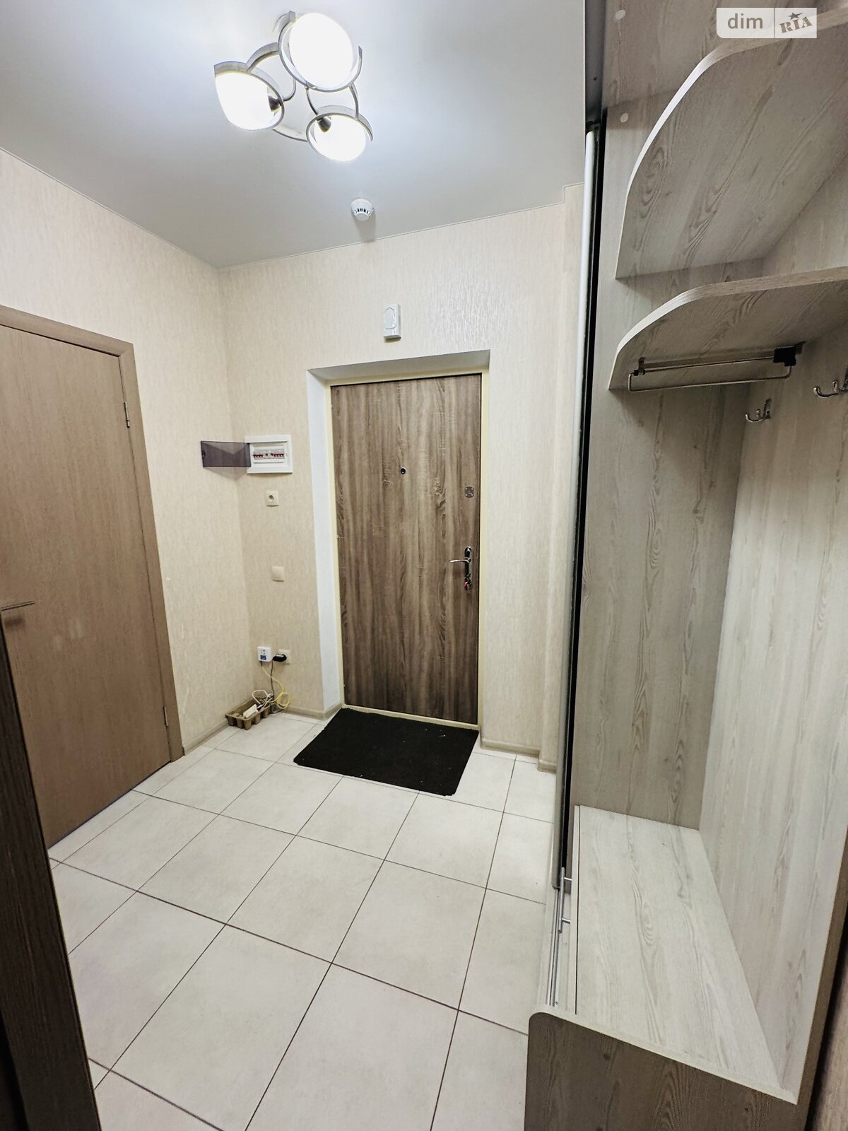 однокомнатная квартира в Одессе, район Слободка, на ул. Одесская в аренду на долгий срок помесячно фото 1 однокомнатная квартира в Одессе, район Слободка, на ул. Одесская в аренду на долгий срок помесячно фото 1