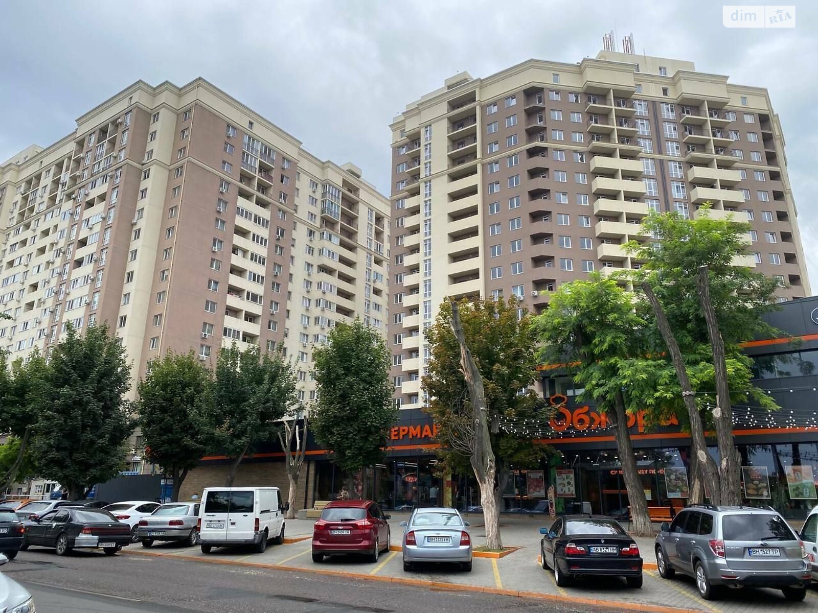 однокімнатна квартира в Одесі, район Слободка, на вул. Одеська 45 в довготривалу оренду помісячно фото 1