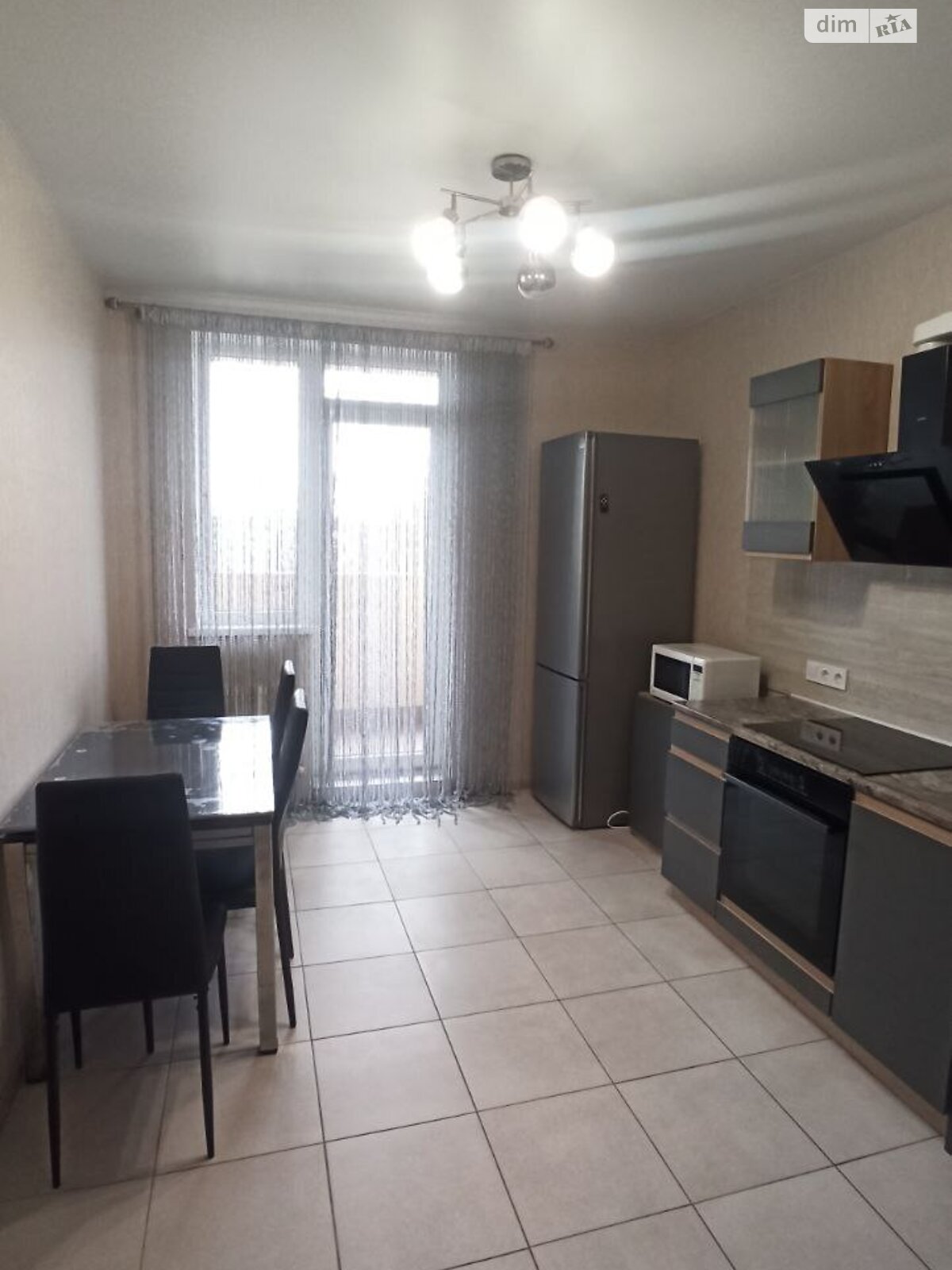 однокімнатна квартира в Одесі, район Слободка, на вул. Одеська 45 в довготривалу оренду помісячно фото 1