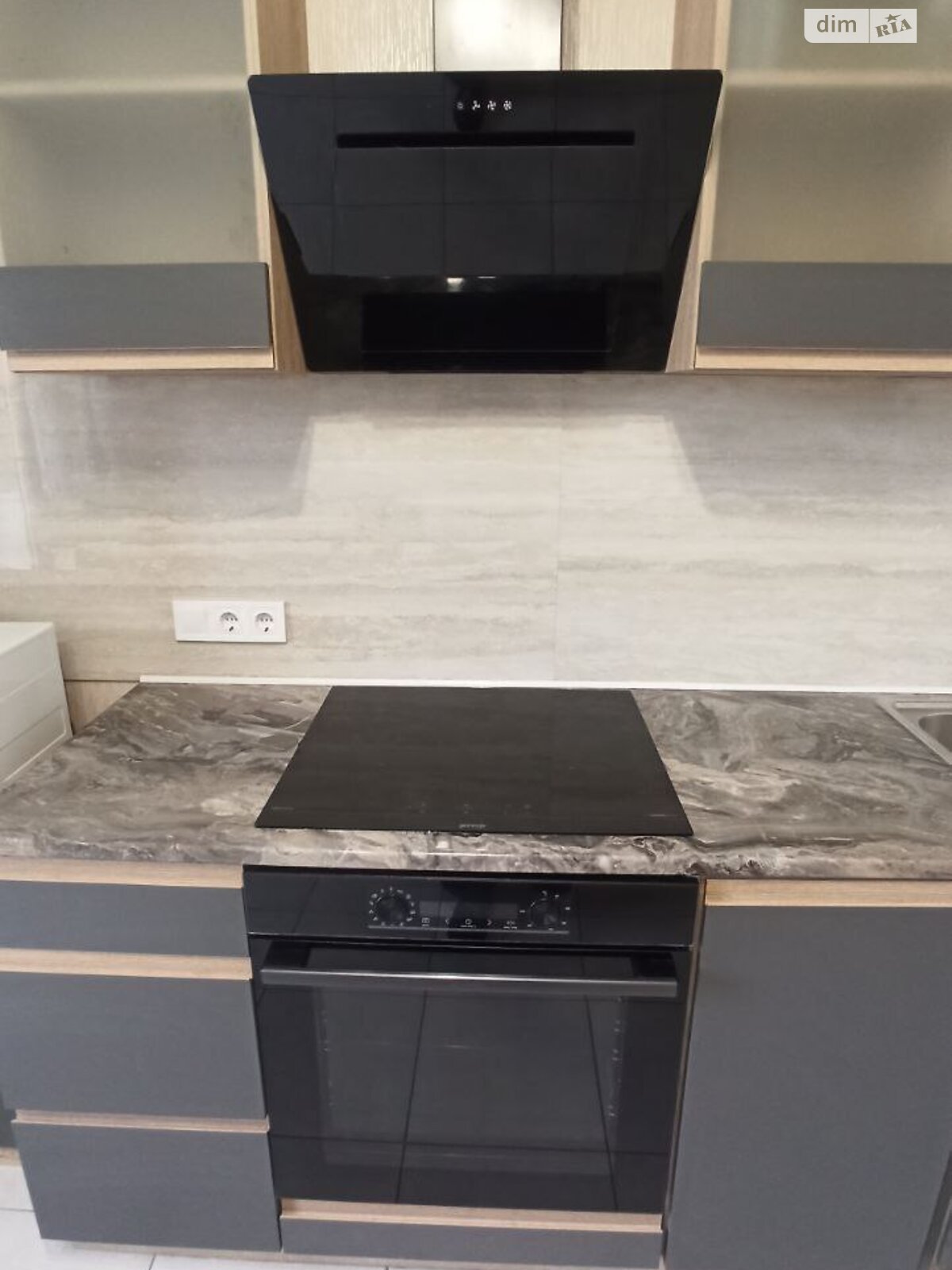 однокімнатна квартира в Одесі, район Слободка, на вул. Одеська 45 в довготривалу оренду помісячно фото 1