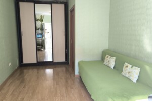 однокімнатна квартира в Одесі, район Слободка, на вул. Романтиків 25 в довготривалу оренду помісячно фото 2