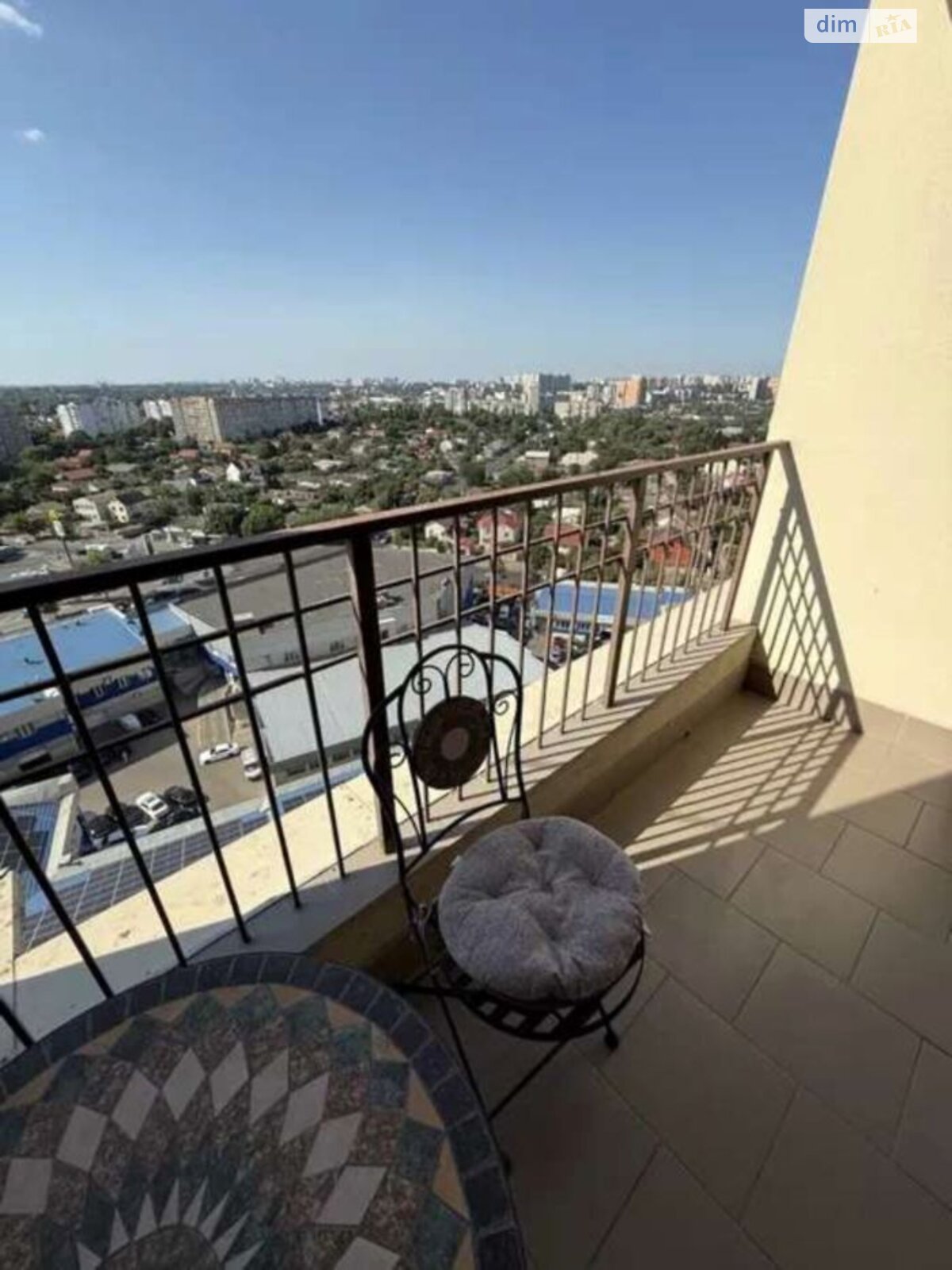 однокомнатная квартира в Одессе, район Слободка, на ул. Виталия Нестеренко 1Б в аренду на долгий срок помесячно фото 1 однокомнатная квартира в Одессе, район Слободка, на ул. Виталия Нестеренко 1Б в аренду на долгий срок помесячно фото 1