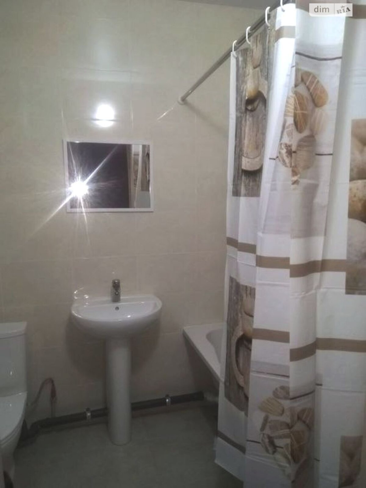 однокомнатная квартира в Одессе, район Слободка, на ул. Виталия Нестеренко в аренду на долгий срок помесячно фото 1 однокомнатная квартира в Одессе, район Слободка, на ул. Виталия Нестеренко в аренду на долгий срок помесячно фото 1