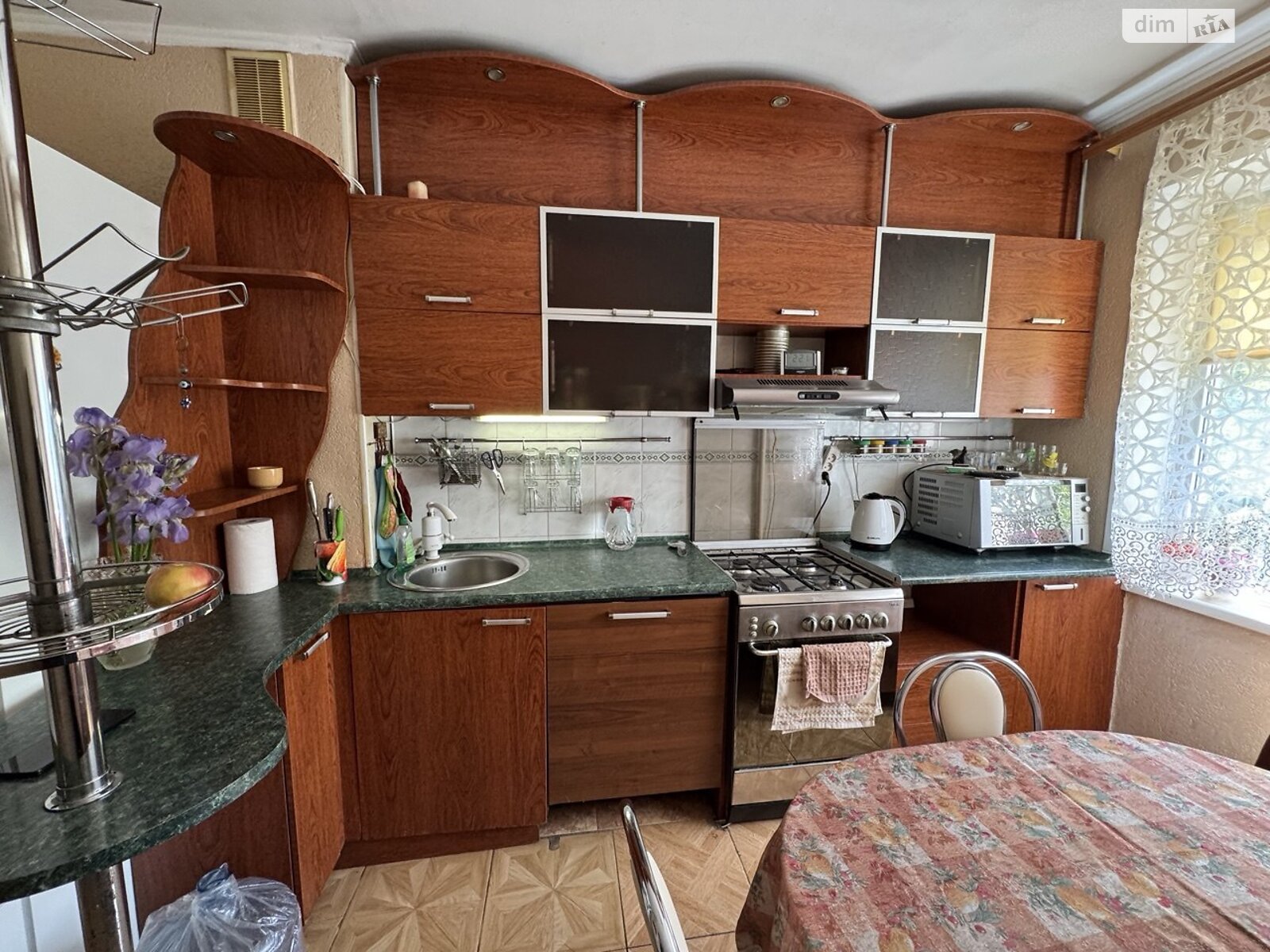 двокімнатна квартира в Одесі, район Київський, на дор. Фонтанська 30/32 в довготривалу оренду помісячно фото 1 двокімнатна квартира в Одесі, район Київський, на дор. Фонтанська 30/32 в довготривалу оренду помісячно фото 1