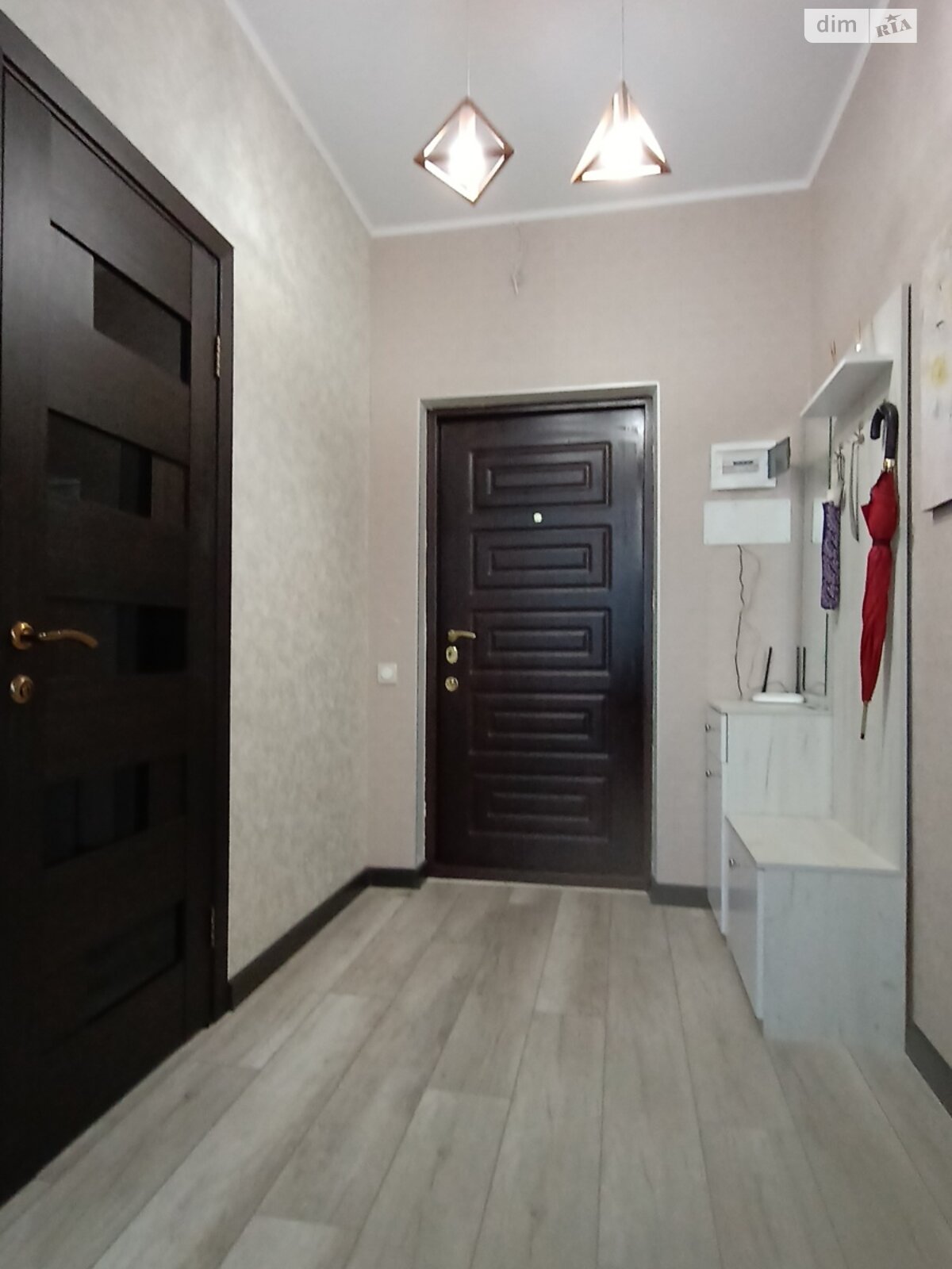 однокімнатна квартира в Одесі, район Середній Фонтан, на дор. Фонтанська 58/1 в довготривалу оренду помісячно фото 1