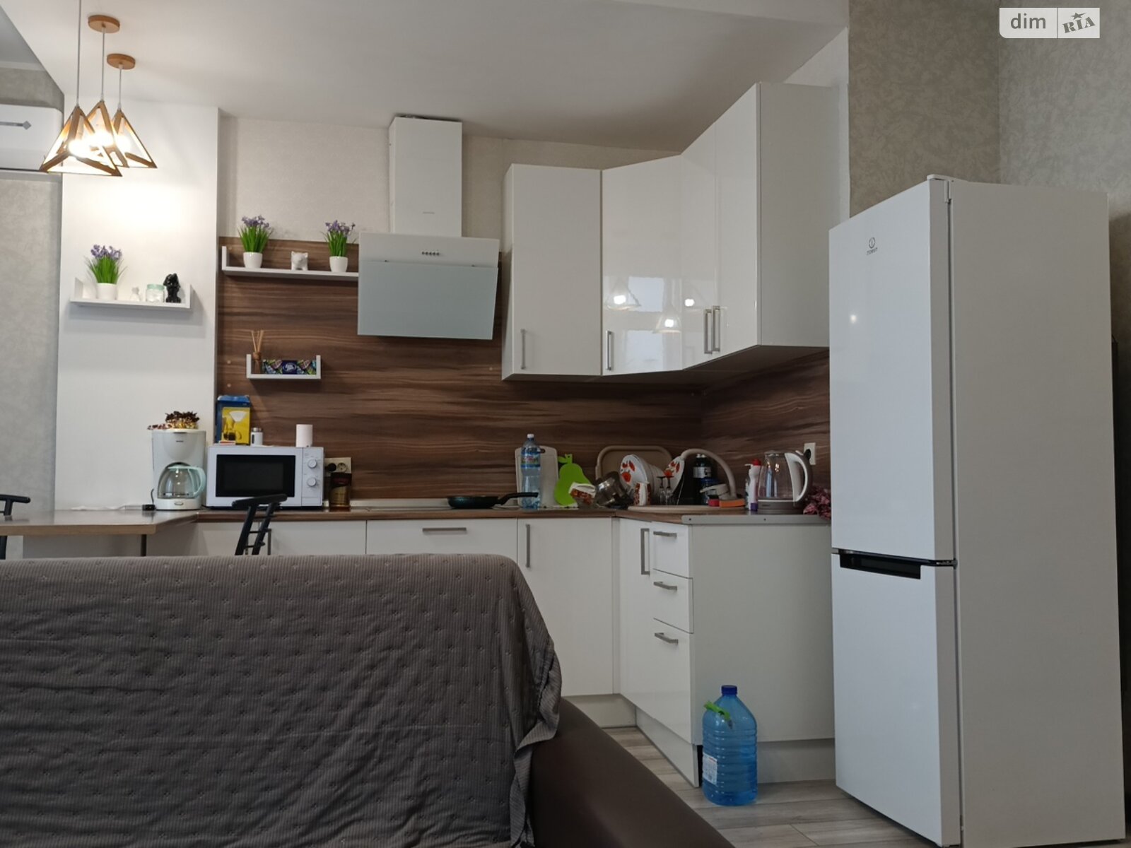 однокімнатна квартира в Одесі, район Середній Фонтан, на дор. Фонтанська 58/1 в довготривалу оренду помісячно фото 1