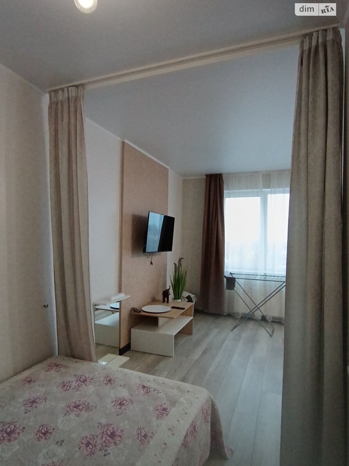 однокімнатна квартира в Одесі, район Середній Фонтан, на дор. Фонтанська 58/1 в довготривалу оренду помісячно фото 1