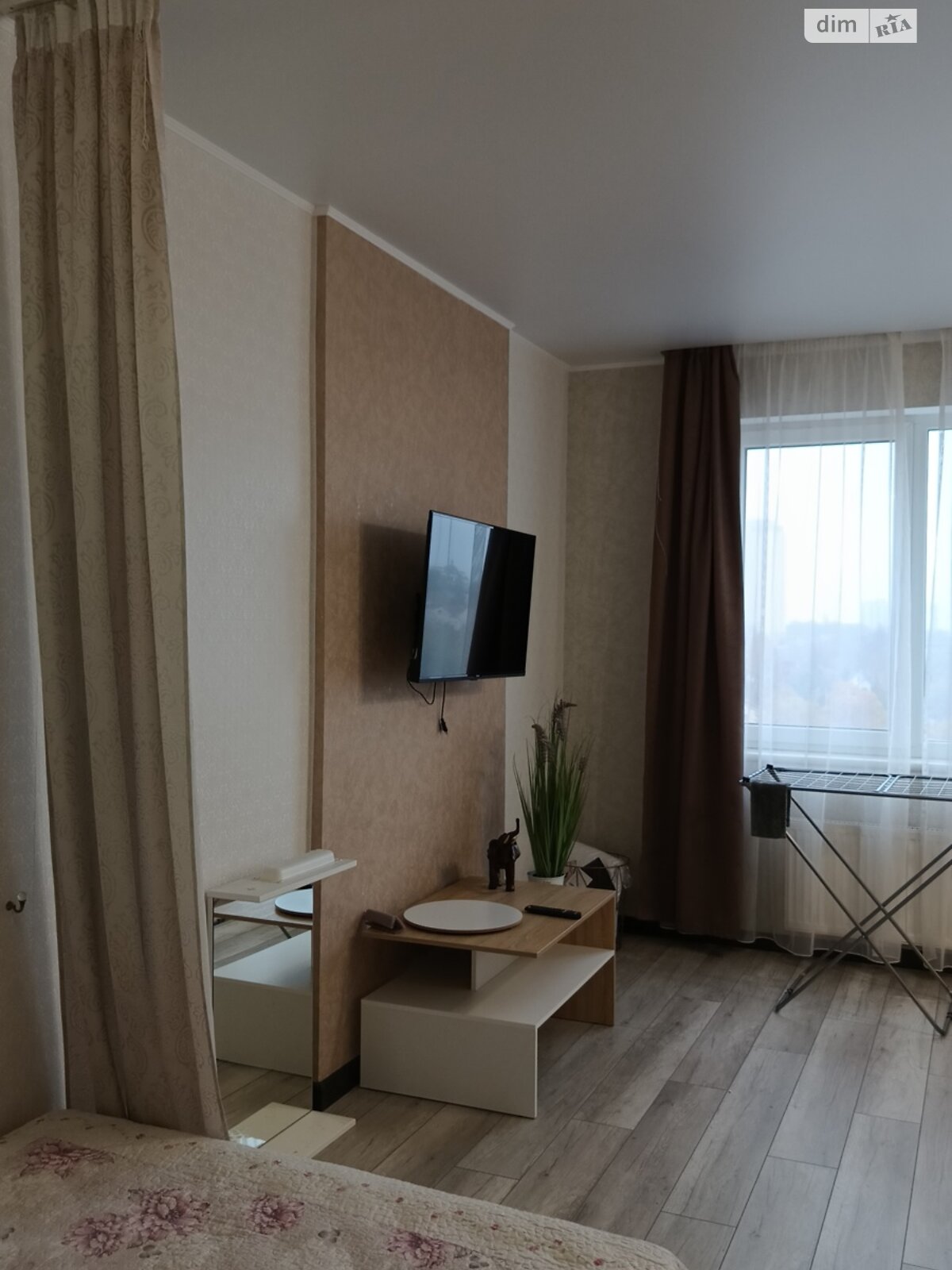 однокімнатна квартира в Одесі, район Середній Фонтан, на дор. Фонтанська 58/1 в довготривалу оренду помісячно фото 1