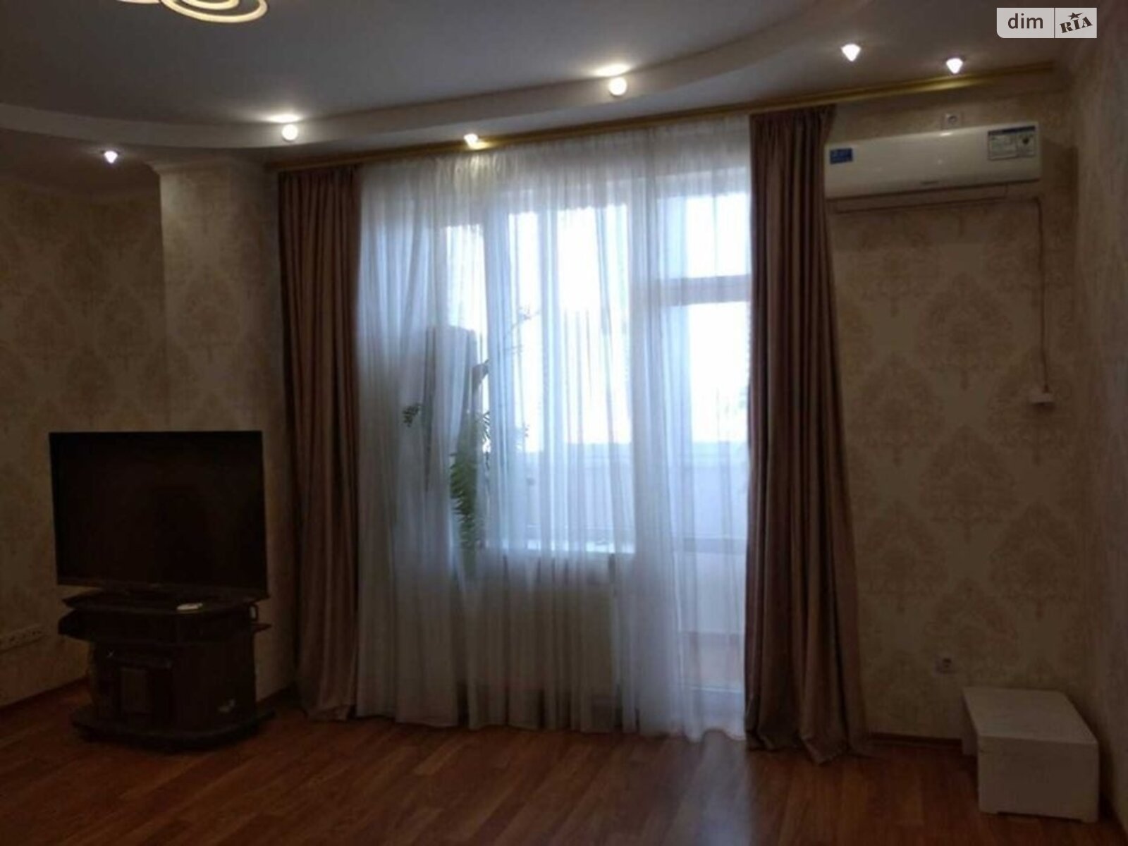 двокімнатна квартира в Одесі, район Центр, на вул. Пішонівська 24/2 в довготривалу оренду помісячно фото 1