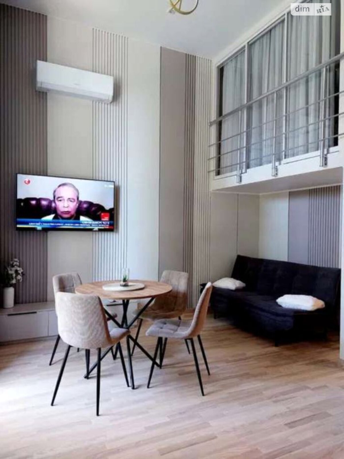 трехкомнатная квартира в Одессе, район Средний Фонтан, на ул. Одесской громады 7 в аренду на долгий срок помесячно фото 1