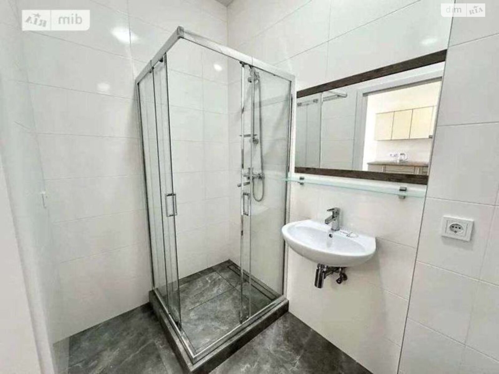 двухкомнатная квартира в Одессе, район Средний Фонтан, на ул. Одесской громады 7 в аренду на долгий срок помесячно фото 1 двухкомнатная квартира в Одессе, район Средний Фонтан, на ул. Одесской громады 7 в аренду на долгий срок помесячно фото 1