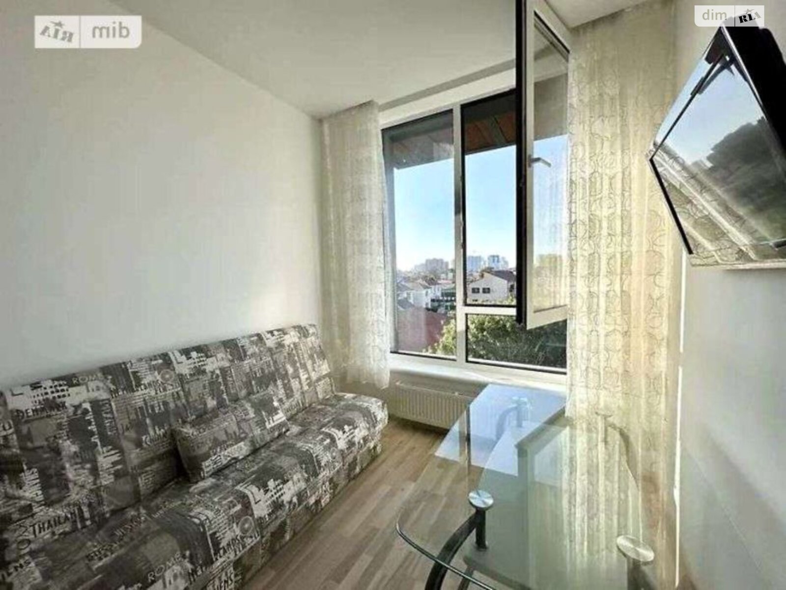 двухкомнатная квартира в Одессе, район Средний Фонтан, на ул. Одесской громады 7 в аренду на долгий срок помесячно фото 1 двухкомнатная квартира в Одессе, район Средний Фонтан, на ул. Одесской громады 7 в аренду на долгий срок помесячно фото 1