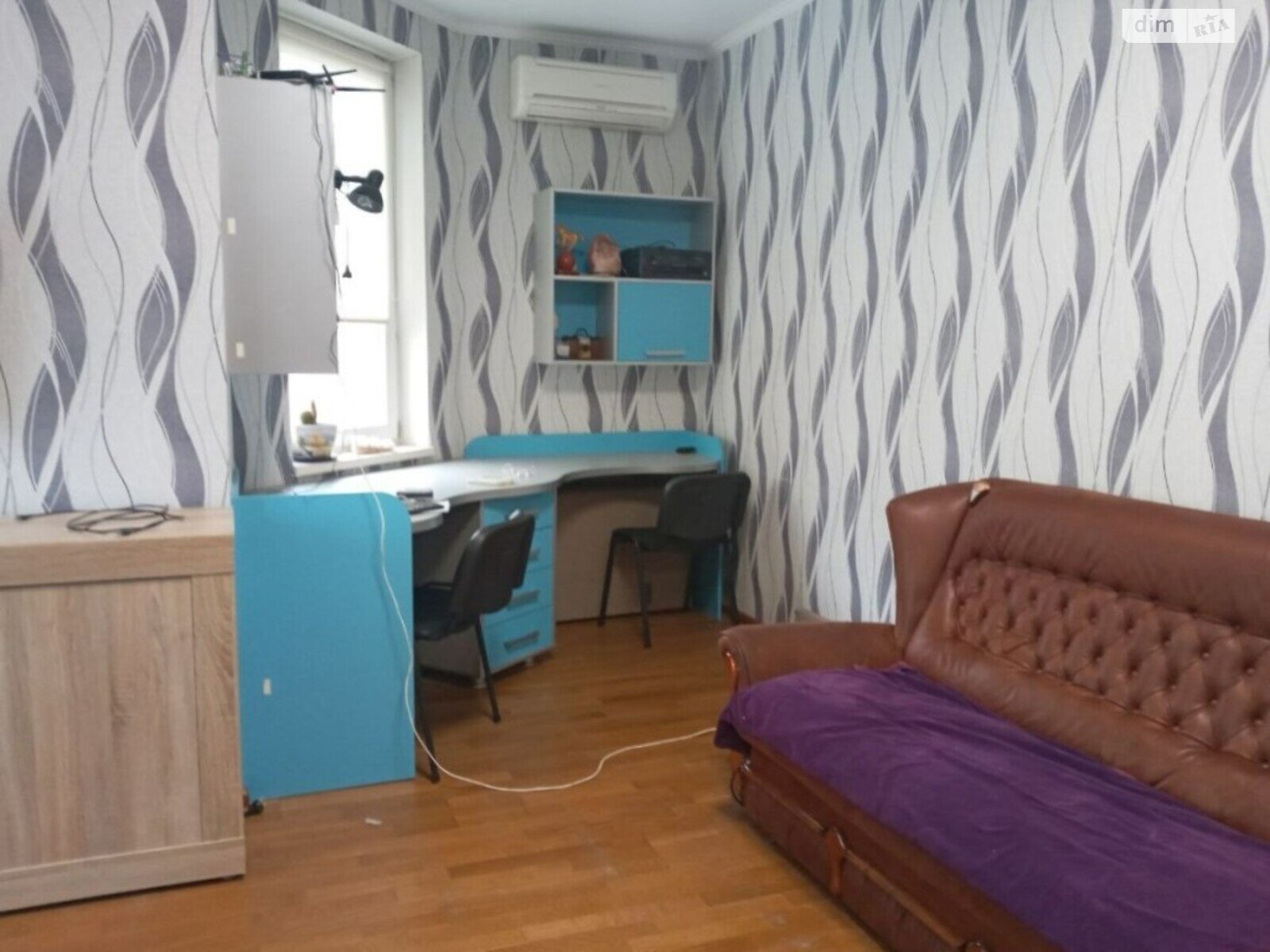 двухкомнатная квартира с мебелью в Одессе, район Малый Фонтан, на ул. Среднефонтанская 19А в аренду на долгий срок помесячно фото 1