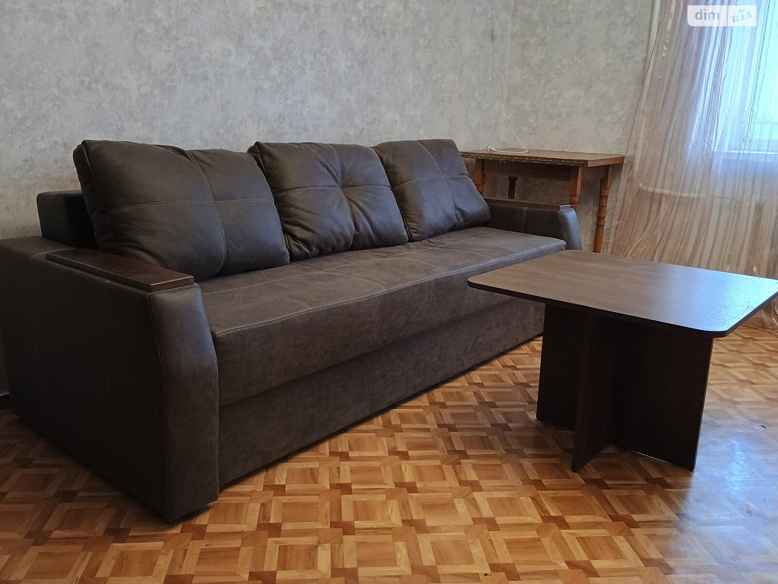 двокімнатна квартира в Одесі, район Судобудівник, на вул. Палубна 9 в довготривалу оренду помісячно фото 1 двокімнатна квартира в Одесі, район Судобудівник, на вул. Палубна 9 в довготривалу оренду помісячно фото 1