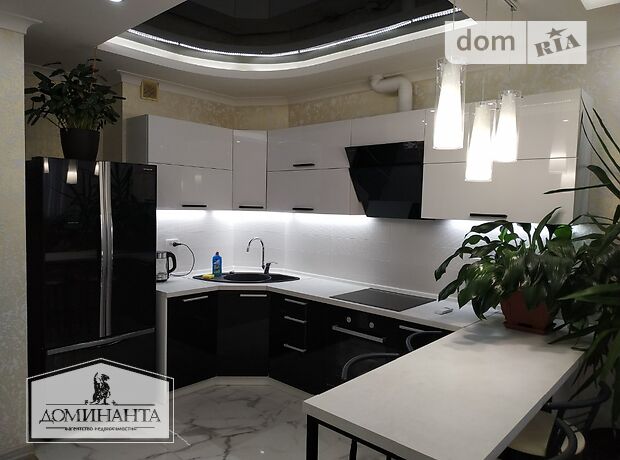 однокомнатная квартира с мебелью в Одессе, район Суворовский, на Высоцкого 17, в аренду на долгий срок помесячно фото 1 однокомнатная квартира с мебелью в Одессе, район Суворовский, на Высоцкого 17, в аренду на долгий срок помесячно фото 1