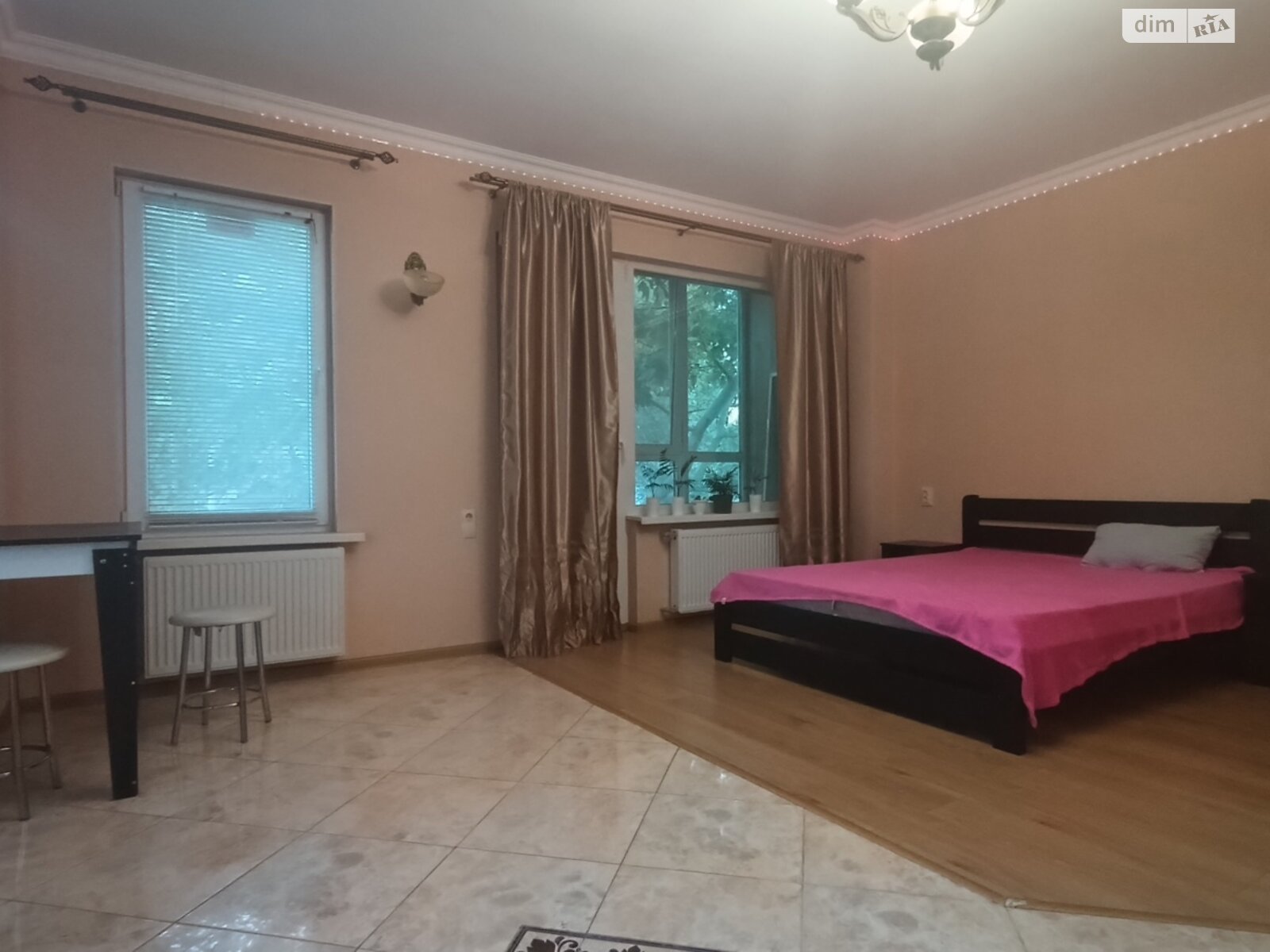 однокімнатна квартира з ремонтом в Одесі, район Таїрова, на вул. 8-а Лінія Люстдорфської дороги 7/1 в довготривалу оренду помісячно фото 1