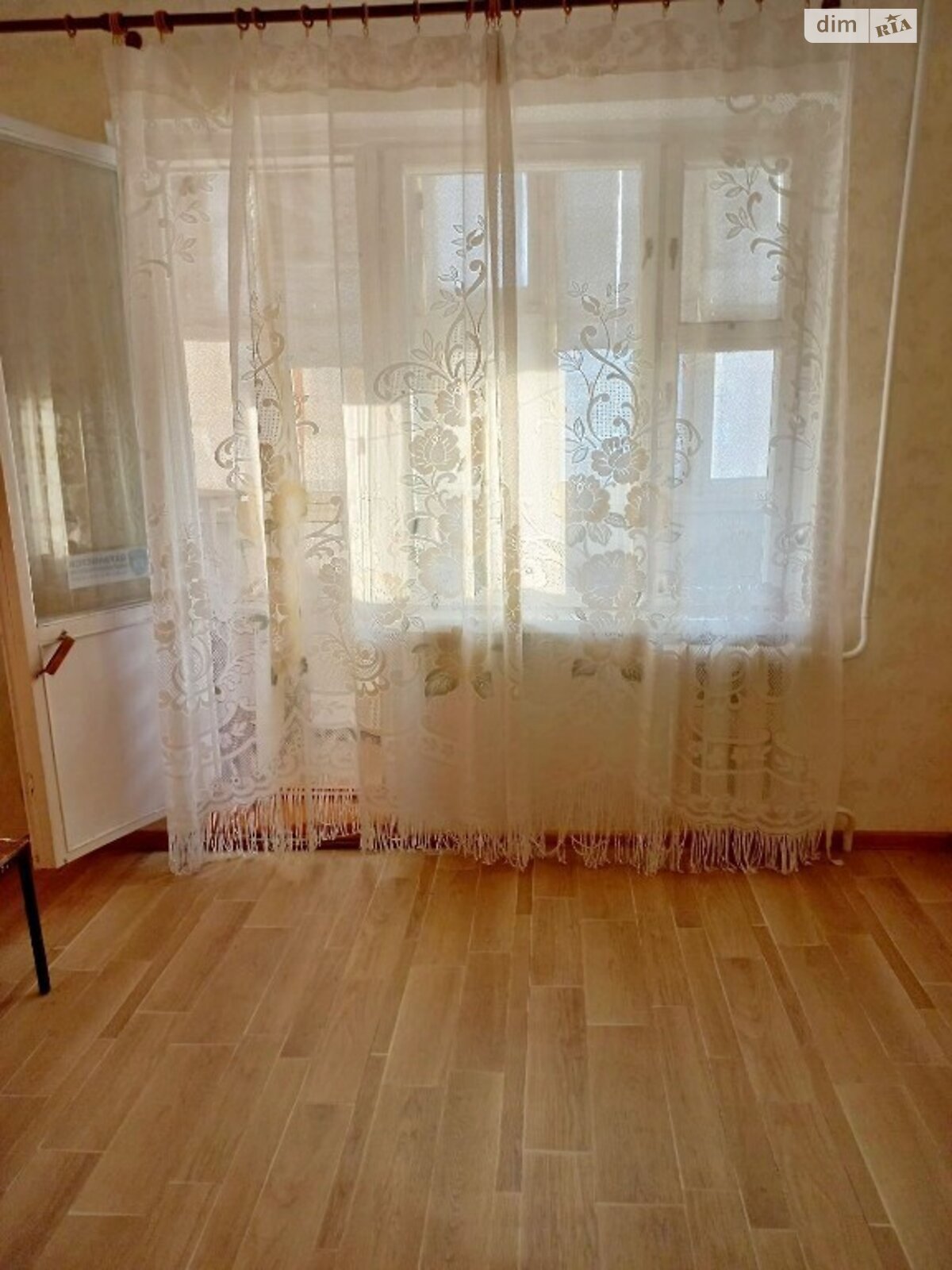 однокомнатная квартира с мебелью в Одессе, район Таирова, на ул. Академика Королева 75/1 в аренду на долгий срок помесячно фото 1