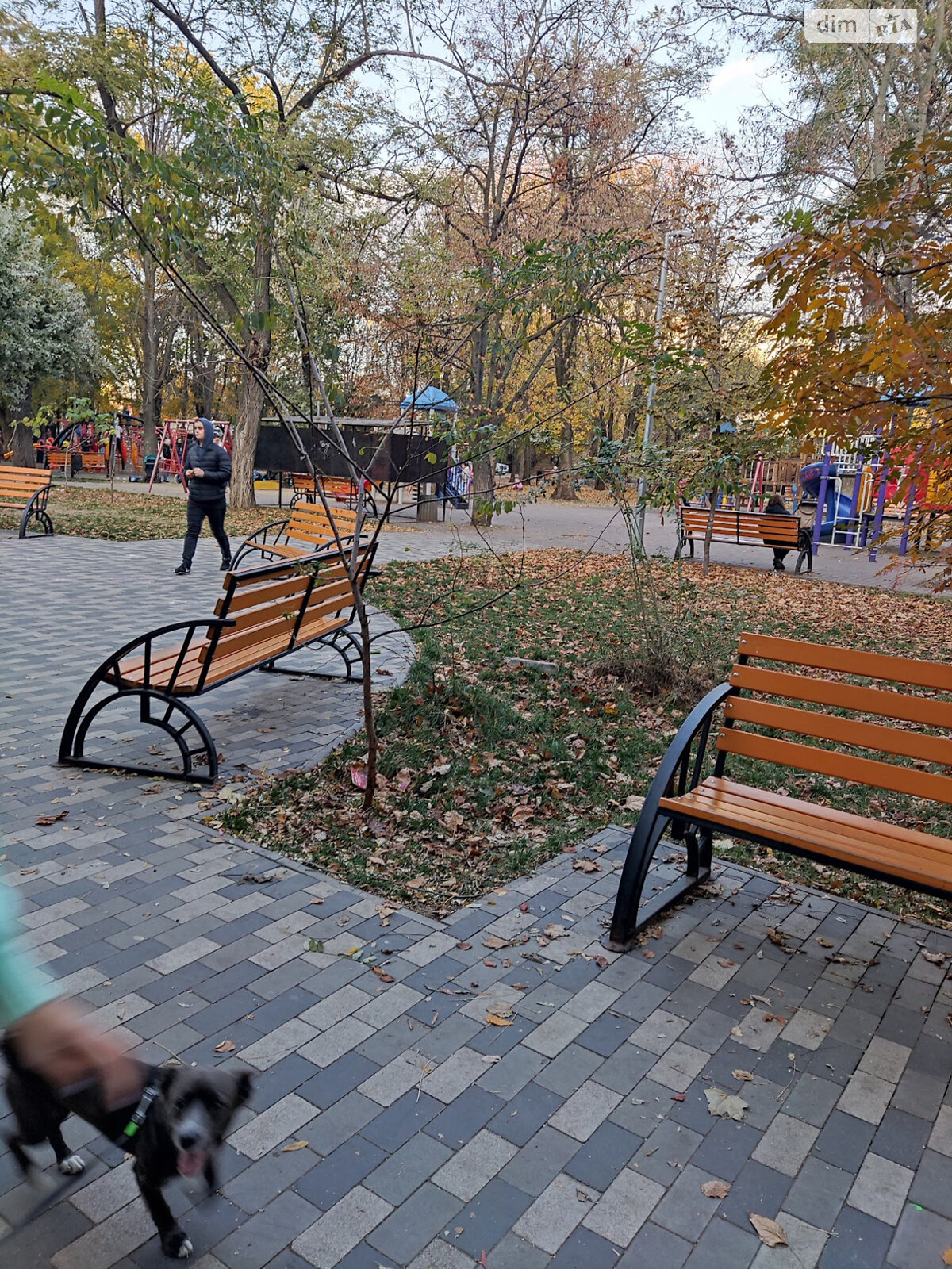 трехкомнатная квартира в Одессе, район Таирова, на ул. Академика Вильямса в аренду на долгий срок помесячно фото 1