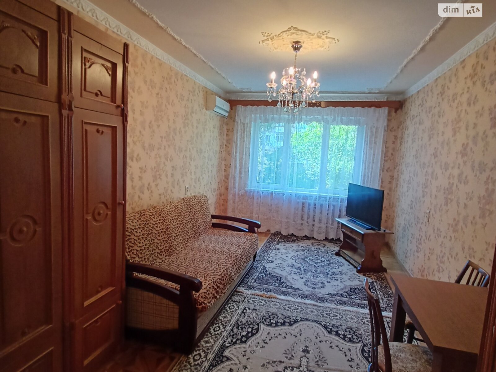 трехкомнатная квартира в Одессе, район Таирова, на ул. Архитекторская в аренду на долгий срок помесячно фото 1 трехкомнатная квартира в Одессе, район Таирова, на ул. Архитекторская в аренду на долгий срок помесячно фото 1