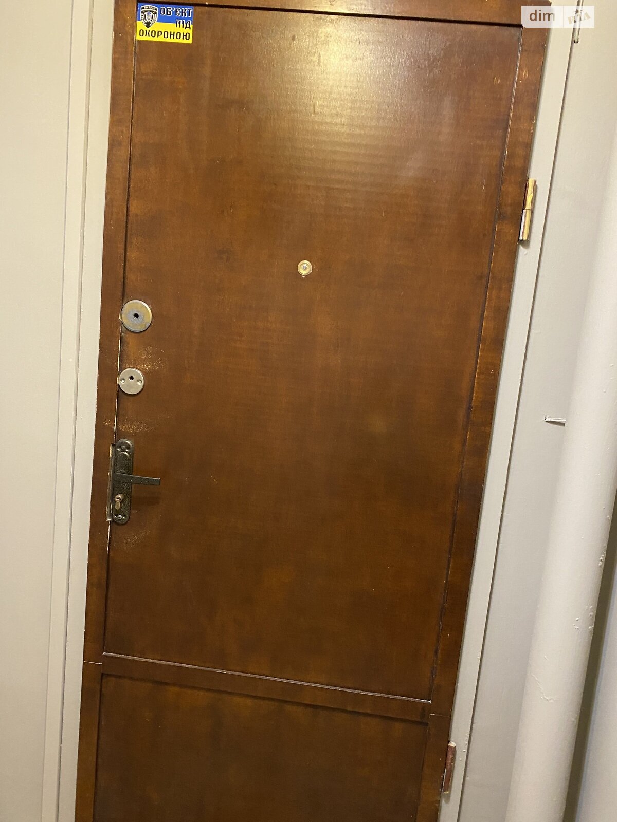 трехкомнатная квартира в Одессе, район Таирова, на ул. Евгения Чикаленко 63А в аренду на долгий срок помесячно фото 1