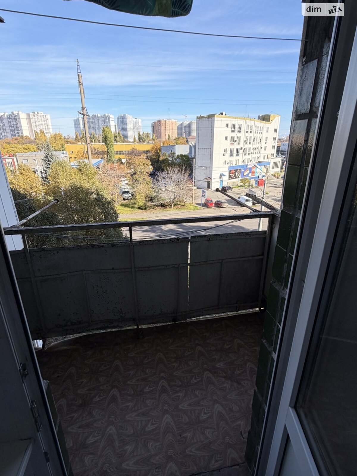 трехкомнатная квартира в Одессе, район Таирова, на ул. Инглези 1, кв. 164 в аренду на долгий срок помесячно фото 1 трехкомнатная квартира в Одессе, район Таирова, на ул. Инглези 1, кв. 164 в аренду на долгий срок помесячно фото 1