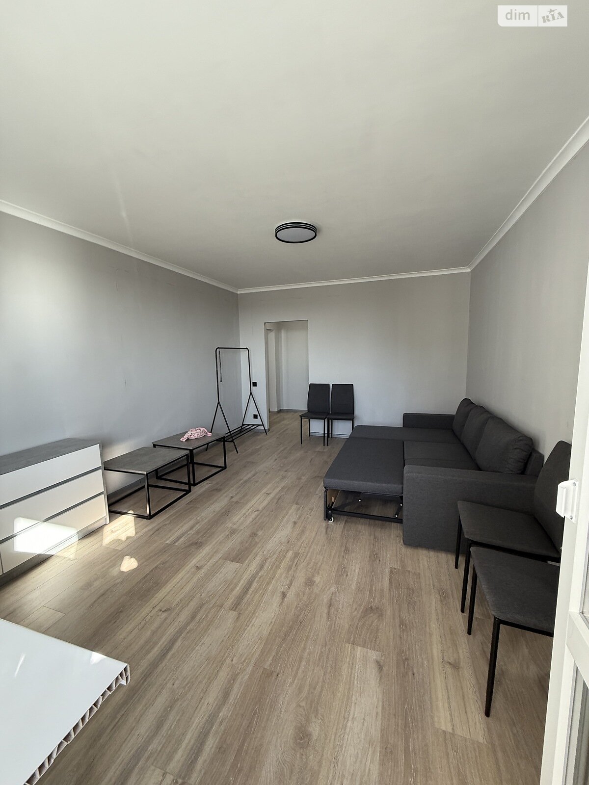 однокомнатная квартира в Одессе, район Таирова, на просп. Князя Ярослава Мудрого 2 в аренду на долгий срок помесячно фото 1 однокомнатная квартира в Одессе, район Таирова, на просп. Князя Ярослава Мудрого 2 в аренду на долгий срок помесячно фото 1