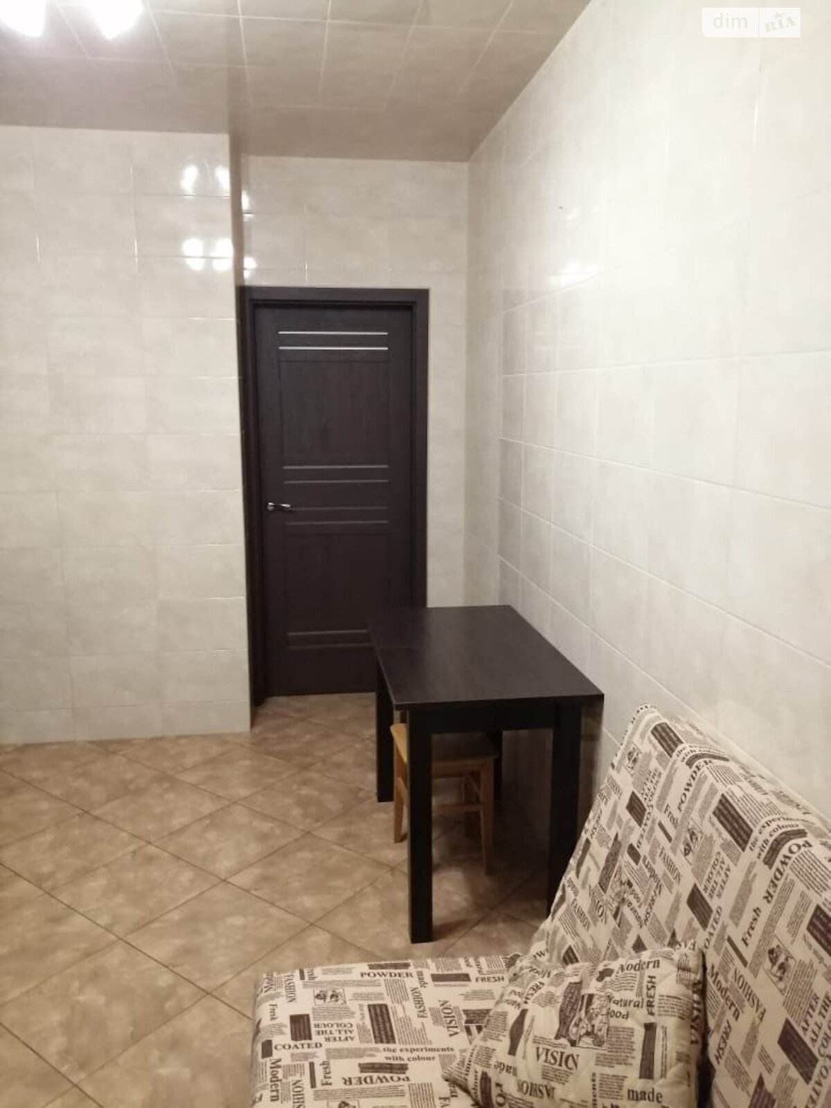 однокомнатная квартира в Одессе, район Таирова, на ул. Костанди 162/1 в аренду на долгий срок помесячно фото 1