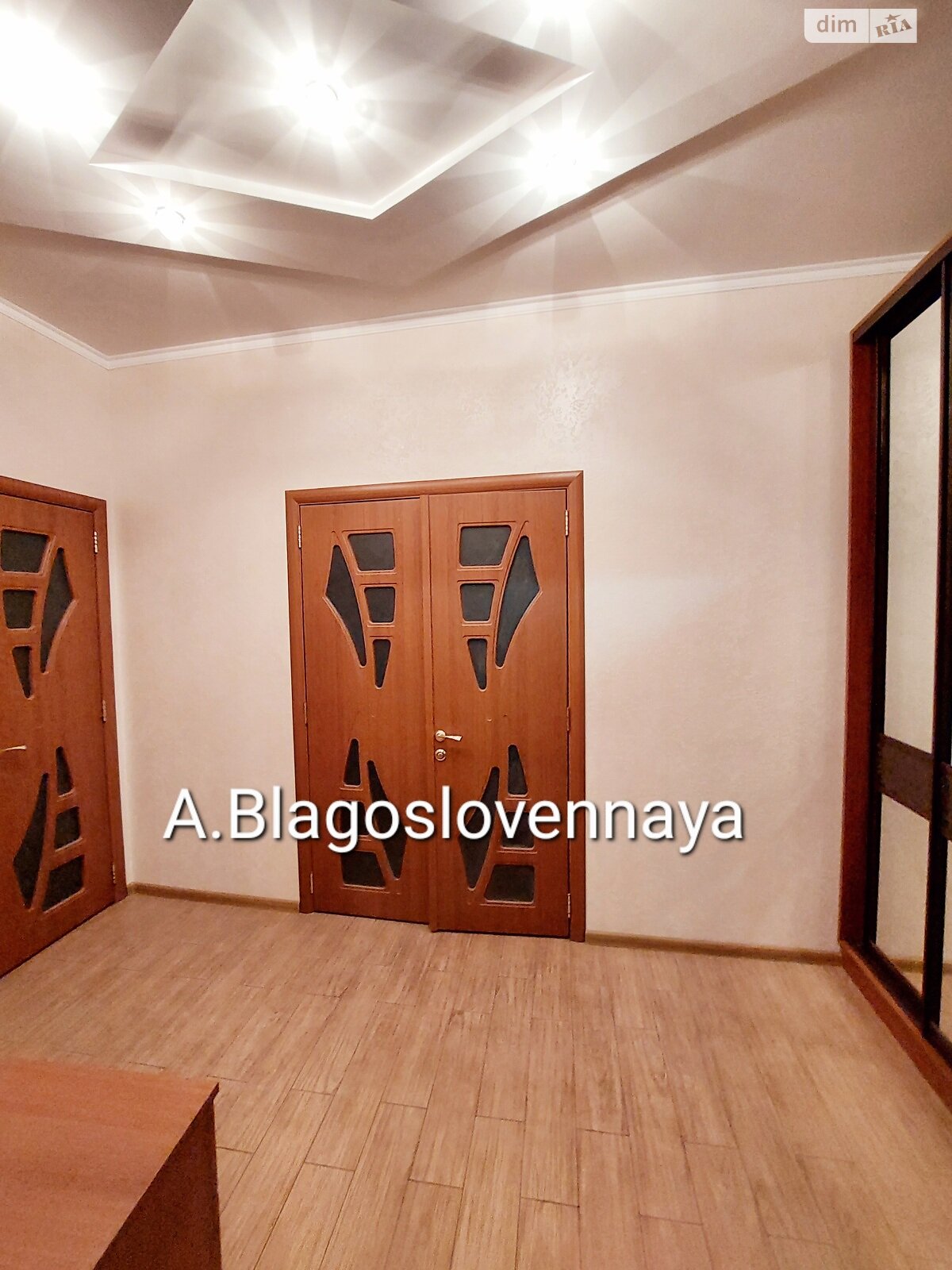 однокімнатна квартира в Одесі, район Таїрова, на вул. Левітана в довготривалу оренду помісячно фото 1 однокімнатна квартира в Одесі, район Таїрова, на вул. Левітана в довготривалу оренду помісячно фото 1