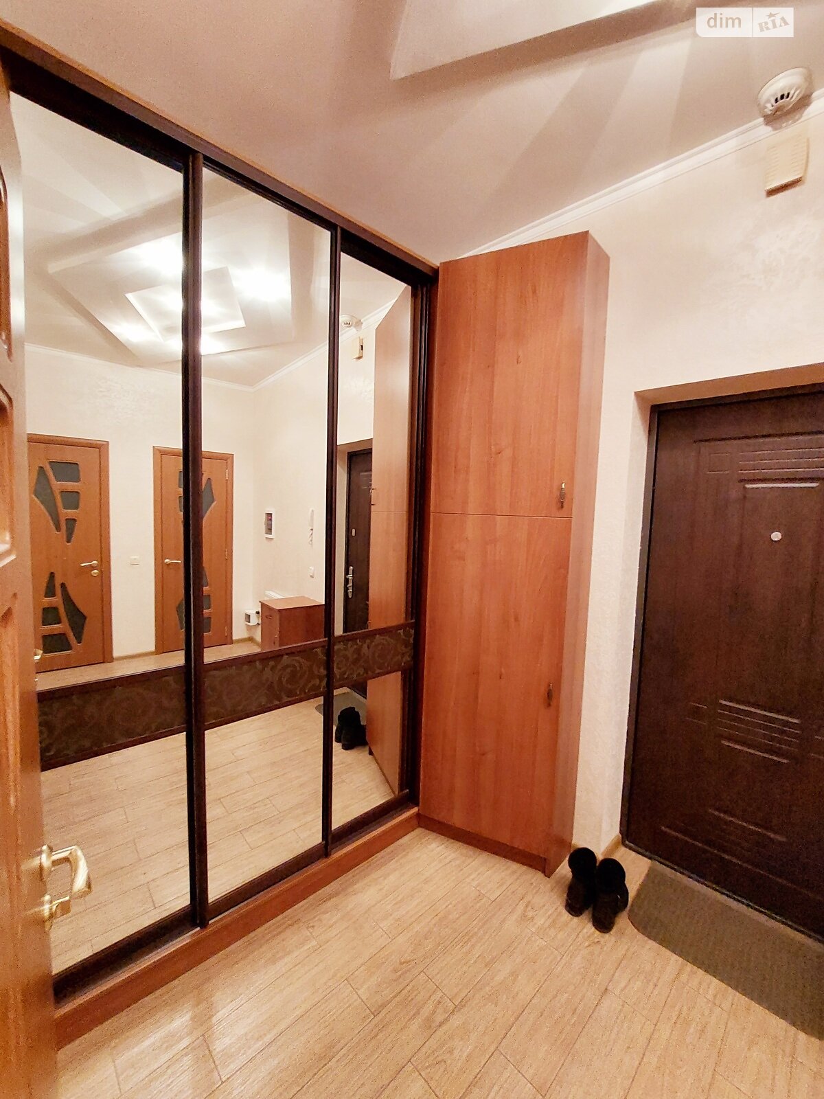 однокімнатна квартира в Одесі, район Таїрова, на вул. Левітана в довготривалу оренду помісячно фото 1 однокімнатна квартира в Одесі, район Таїрова, на вул. Левітана в довготривалу оренду помісячно фото 1