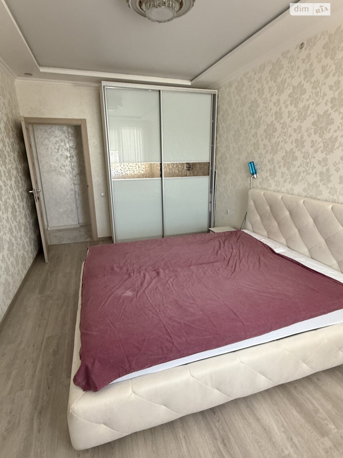 двокімнатна квартира в Одесі, район Таїрова, на вул. Люстдорфська дорога 100Б, кв. 197 в довготривалу оренду помісячно фото 1 двокімнатна квартира в Одесі, район Таїрова, на вул. Люстдорфська дорога 100Б, кв. 197 в довготривалу оренду помісячно фото 1