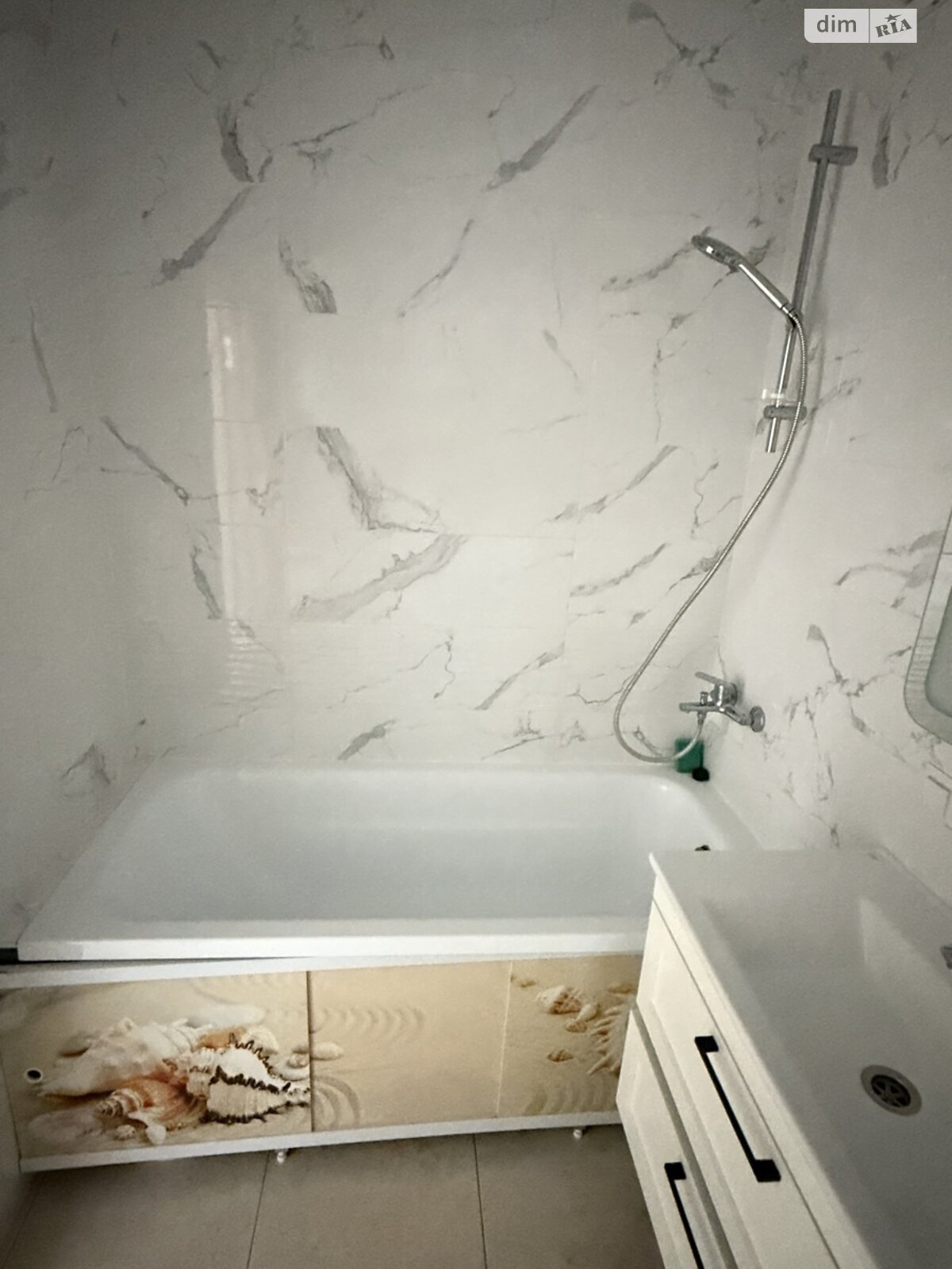 двокімнатна квартира в Одесі, район Таїрова, на вул. Люстдорфська дорога 100Б, кв. 197 в довготривалу оренду помісячно фото 1 двокімнатна квартира в Одесі, район Таїрова, на вул. Люстдорфська дорога 100Б, кв. 197 в довготривалу оренду помісячно фото 1