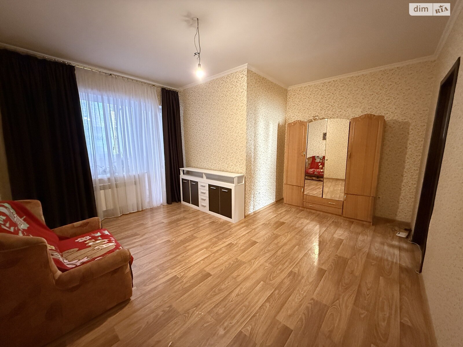 двокімнатна квартира в Одесі, район Таїрова, на просп. Небесної Сотні 3А/5 в довготривалу оренду помісячно фото 1 двокімнатна квартира в Одесі, район Таїрова, на просп. Небесної Сотні 3А/5 в довготривалу оренду помісячно фото 1