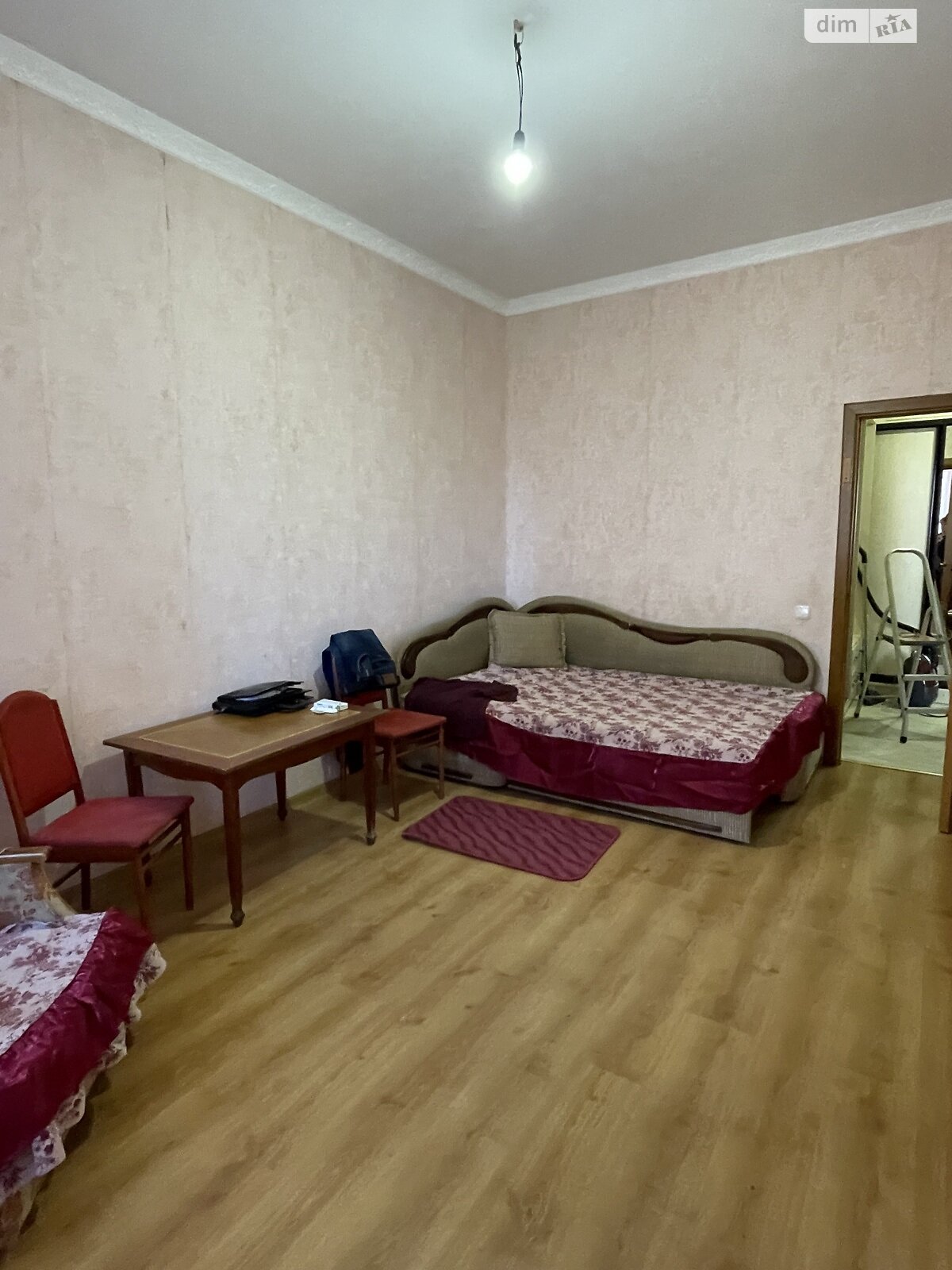 однокімнатна квартира з меблями в Одесі, район Таїрова, на просп. Небесної Сотні 3А/2 в довготривалу оренду помісячно фото 1 однокімнатна квартира з меблями в Одесі, район Таїрова, на просп. Небесної Сотні 3А/2 в довготривалу оренду помісячно фото 1