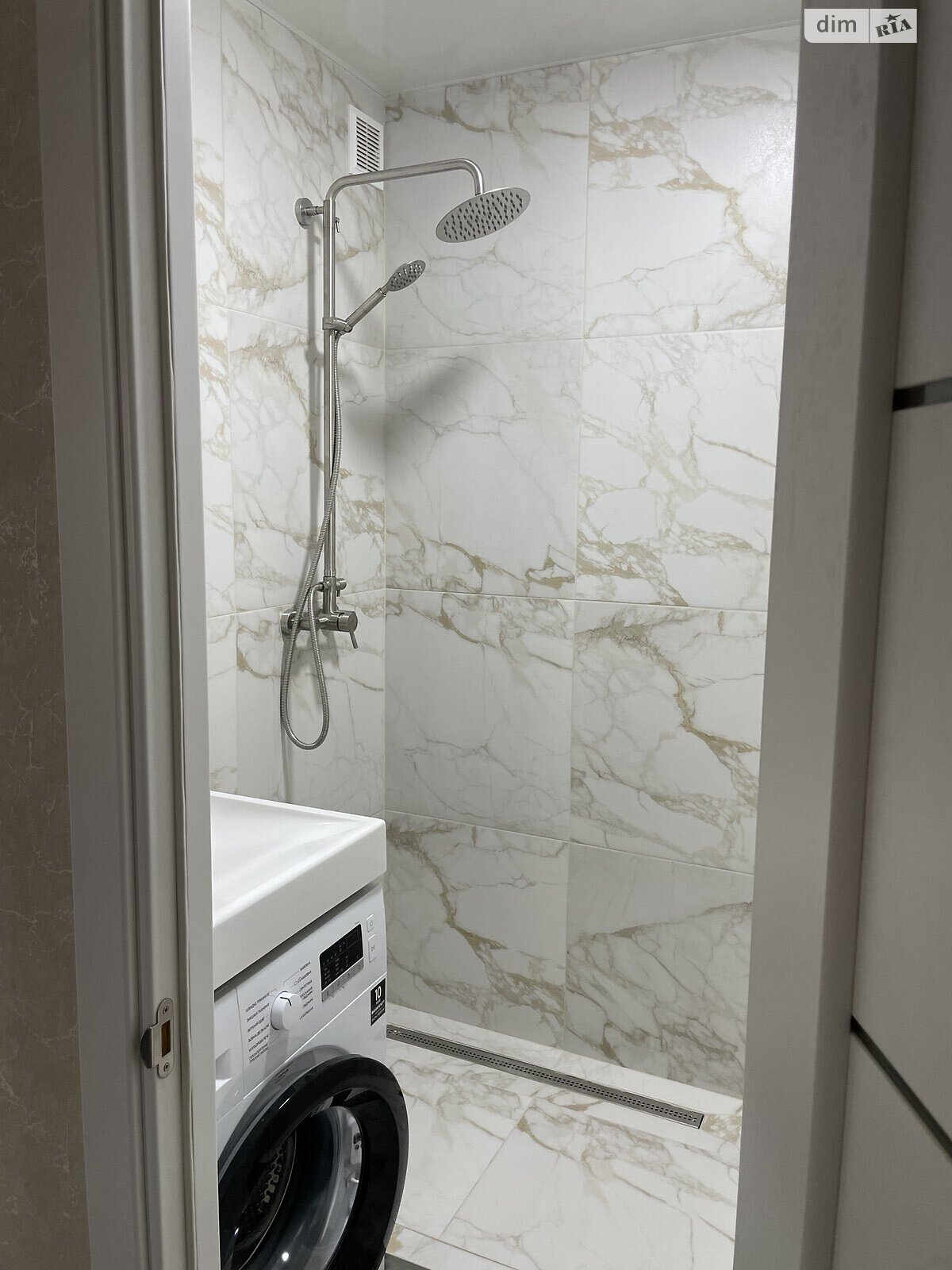 однокомнатная квартира в Одессе, район Таирова, на просп. Небесной Сотни 79Б в аренду на долгий срок помесячно фото 1 однокомнатная квартира в Одессе, район Таирова, на просп. Небесной Сотни 79Б в аренду на долгий срок помесячно фото 1