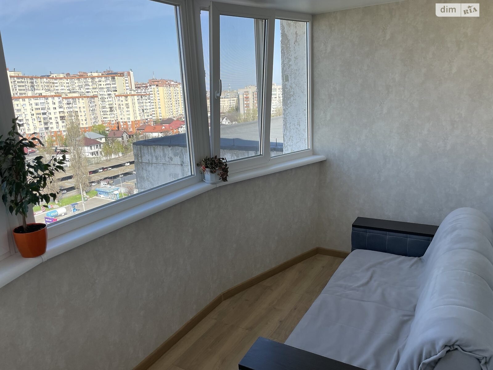 однокомнатная квартира в Одессе, район Таирова, на просп. Небесной Сотни 79Б в аренду на долгий срок помесячно фото 1 однокомнатная квартира в Одессе, район Таирова, на просп. Небесной Сотни 79Б в аренду на долгий срок помесячно фото 1