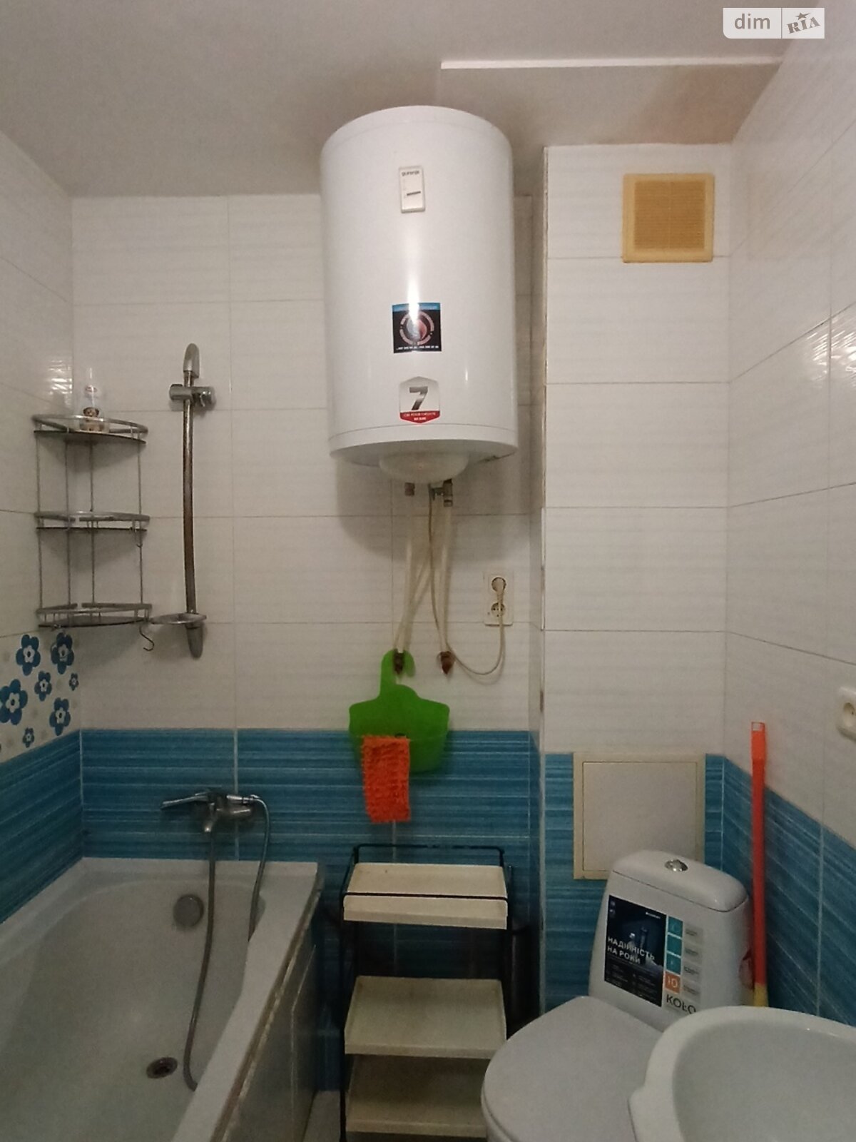 двухкомнатная квартира в Одессе, район Таирова, на просп. Небесной Сотни 19 в аренду на долгий срок помесячно фото 1 двухкомнатная квартира в Одессе, район Таирова, на просп. Небесной Сотни 19 в аренду на долгий срок помесячно фото 1