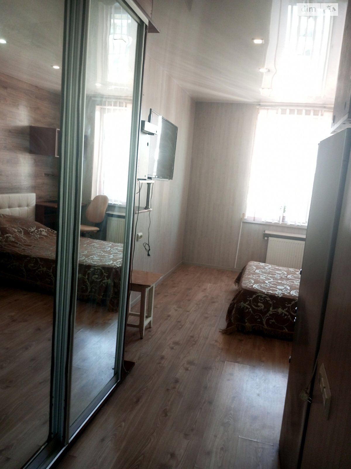 однокомнатная квартира с ремонтом в Одессе, район Таирова, на просп. Полковника Гуляева 111/2 в аренду на долгий срок помесячно фото 1 однокомнатная квартира с ремонтом в Одессе, район Таирова, на просп. Полковника Гуляева 111/2 в аренду на долгий срок помесячно фото 1