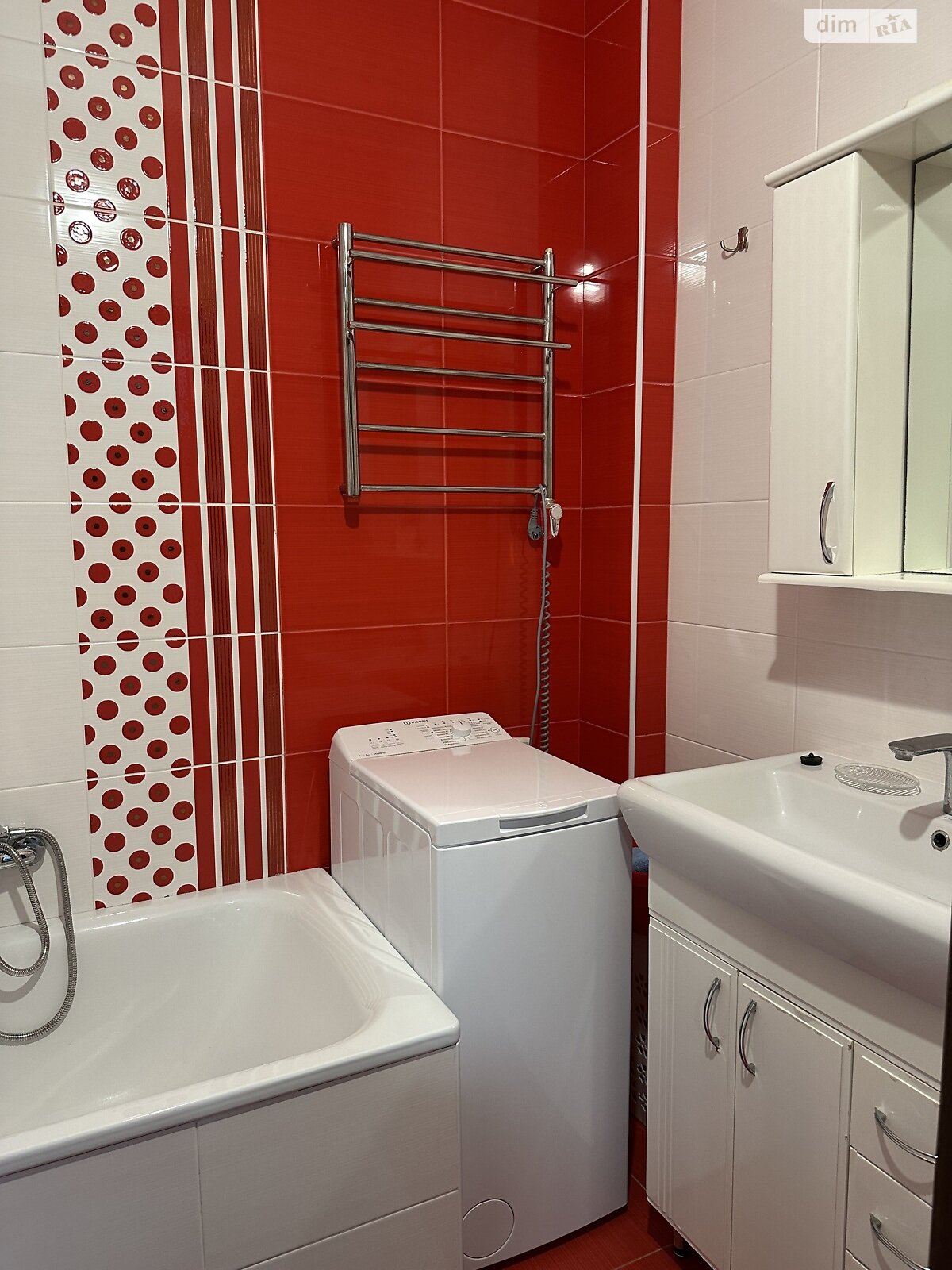 однокімнатна квартира в Одесі, район Таїрова, на мас. Радужний 19/1 в довготривалу оренду помісячно фото 1