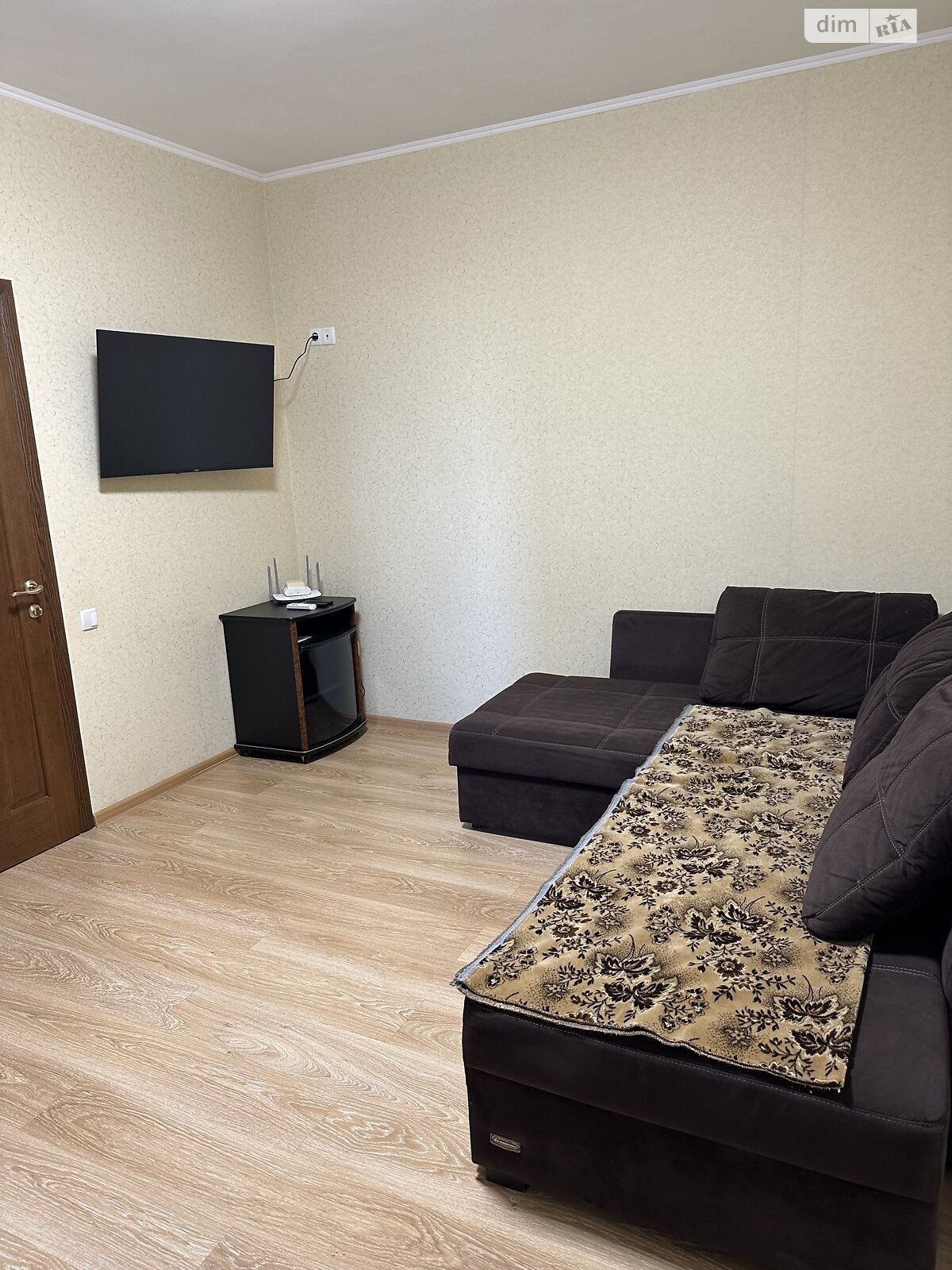 однокімнатна квартира в Одесі, район Таїрова, на мас. Радужний 19/1 в довготривалу оренду помісячно фото 1