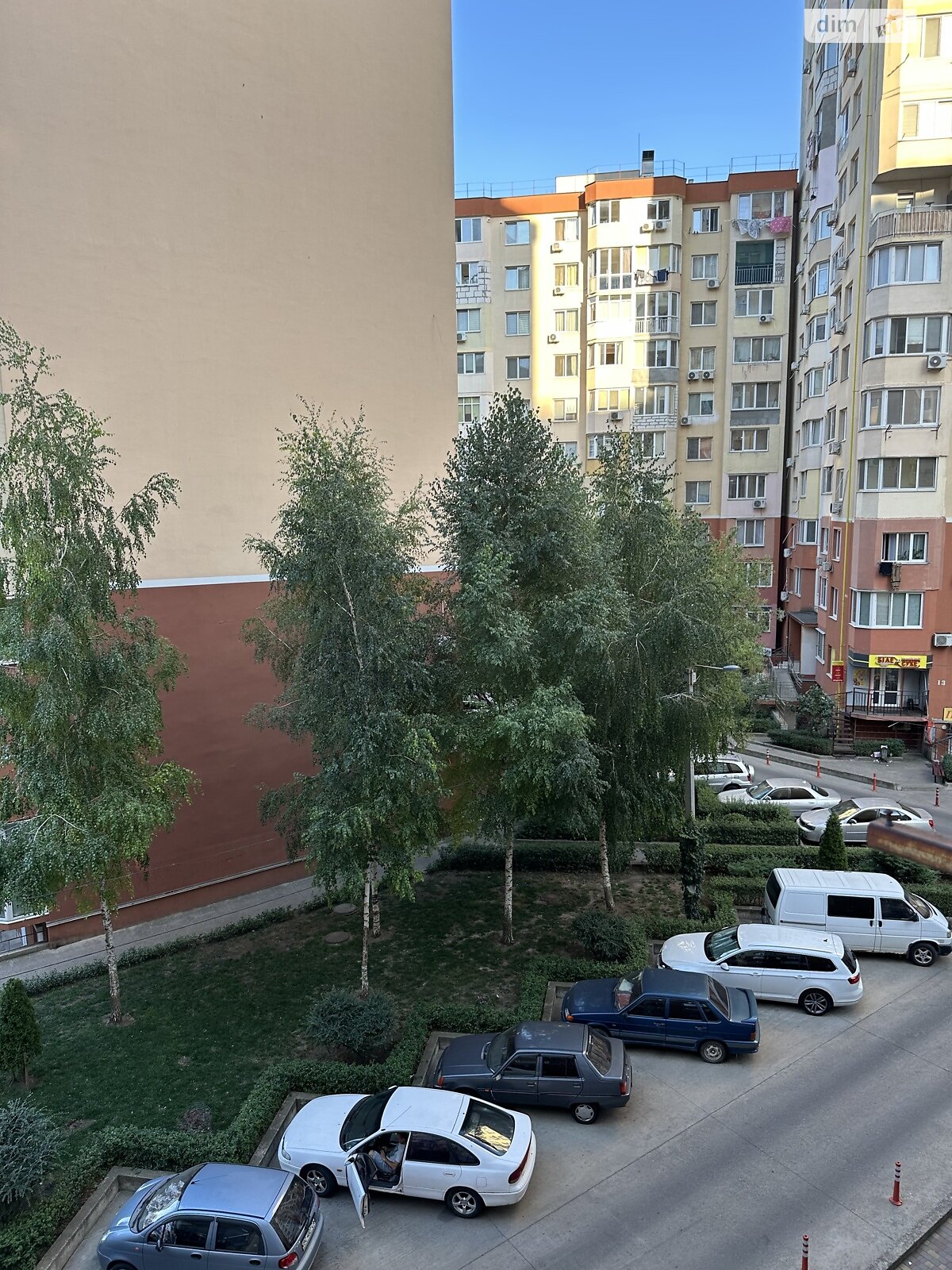 однокімнатна квартира в Одесі, район Таїрова, на мас. Радужний 19/1 в довготривалу оренду помісячно фото 1