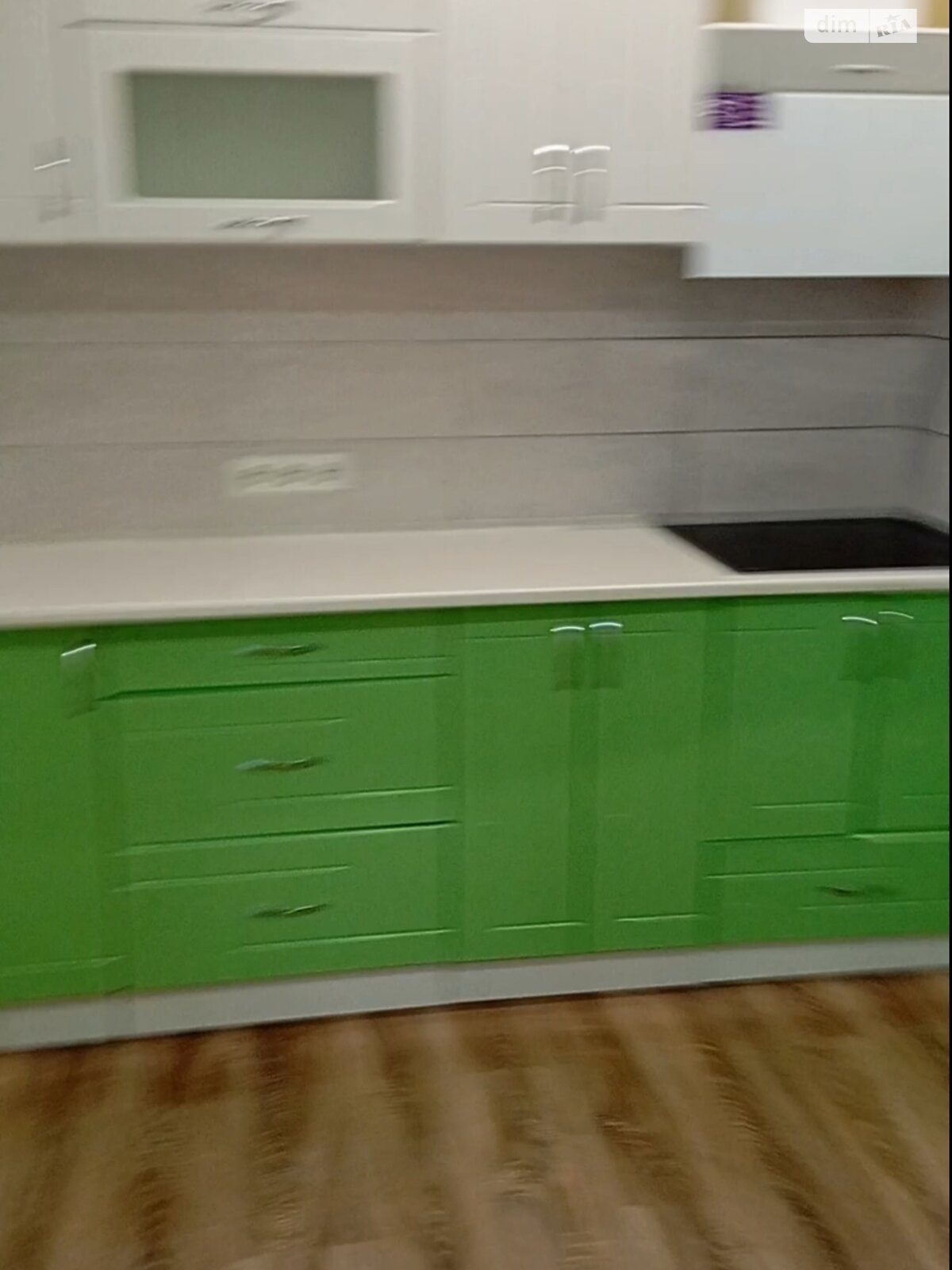 двокімнатна квартира в Одесі, район Таїрова, на мас. Радужний в довготривалу оренду помісячно фото 1 двокімнатна квартира в Одесі, район Таїрова, на мас. Радужний в довготривалу оренду помісячно фото 1