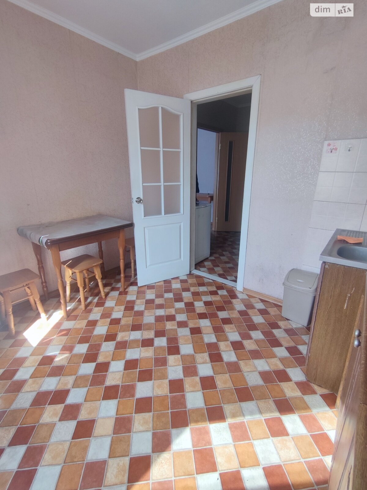 однокімнатна квартира в Одесі, район Таїрова, на вул. Сім’ї Глодан 13А, кв. 26 в довготривалу оренду помісячно фото 1 однокімнатна квартира в Одесі, район Таїрова, на вул. Сім’ї Глодан 13А, кв. 26 в довготривалу оренду помісячно фото 1