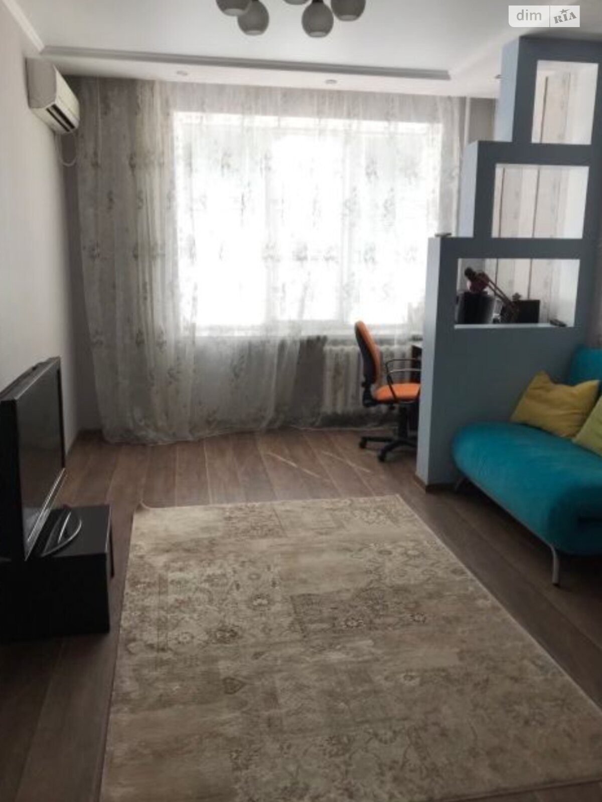 двухкомнатная квартира в Одессе, район Таирова, на ул. Тополевая в аренду на долгий срок помесячно фото 1