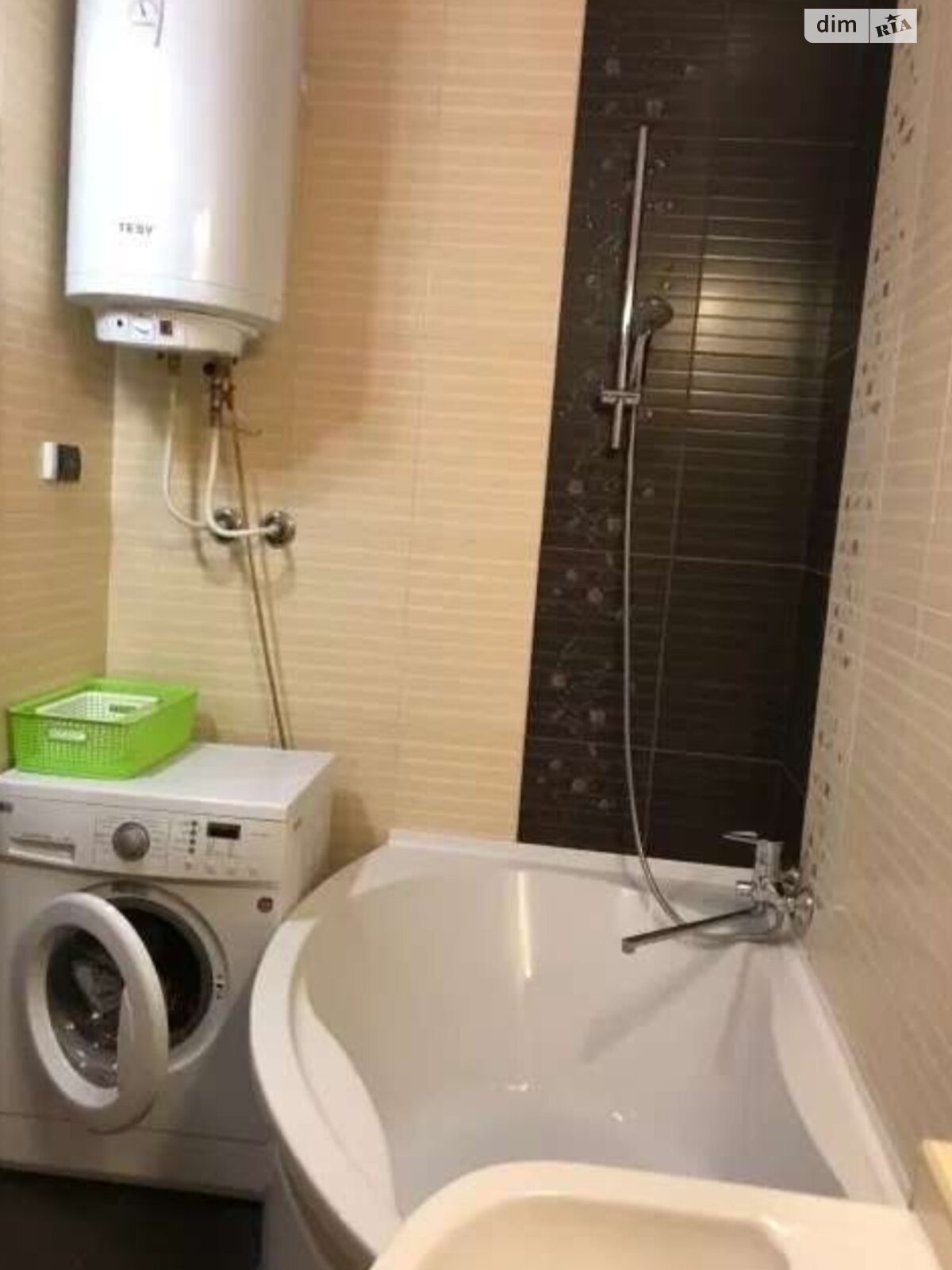 двухкомнатная квартира в Одессе, район Таирова, на ул. Тополевая в аренду на долгий срок помесячно фото 1