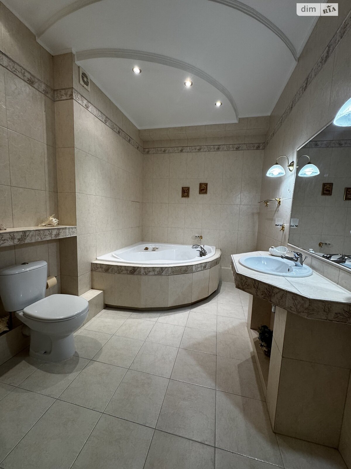 двокімнатна квартира в Одесі, район Таїрова, на вул. Люстдорфська дорога 140/1 в довготривалу оренду помісячно фото 1 двокімнатна квартира в Одесі, район Таїрова, на вул. Люстдорфська дорога 140/1 в довготривалу оренду помісячно фото 1