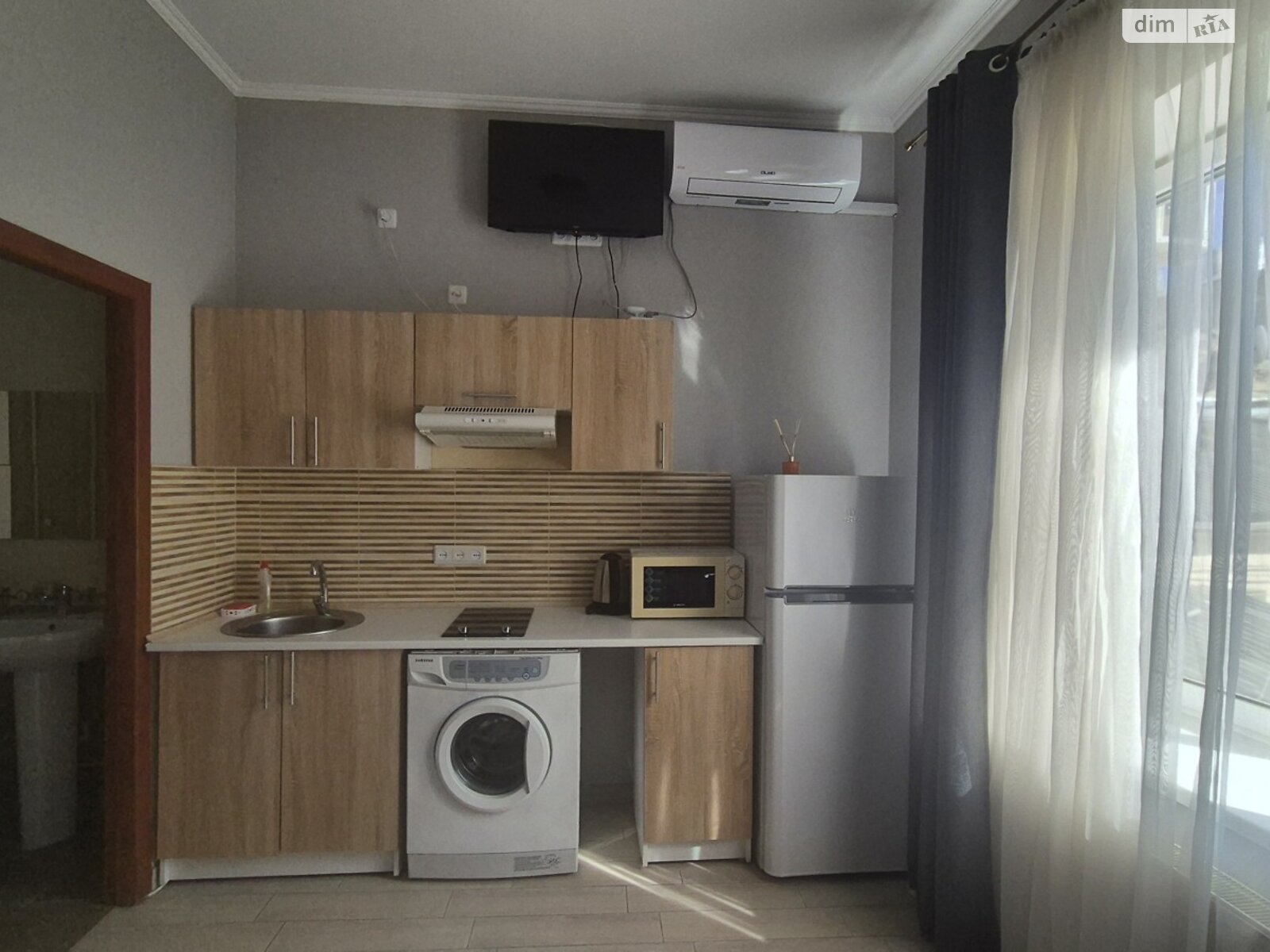 однокімнатна квартира в Одесі, район Центр, на просп. Олександрівський 5 в довготривалу оренду помісячно фото 1 однокімнатна квартира в Одесі, район Центр, на просп. Олександрівський 5 в довготривалу оренду помісячно фото 1